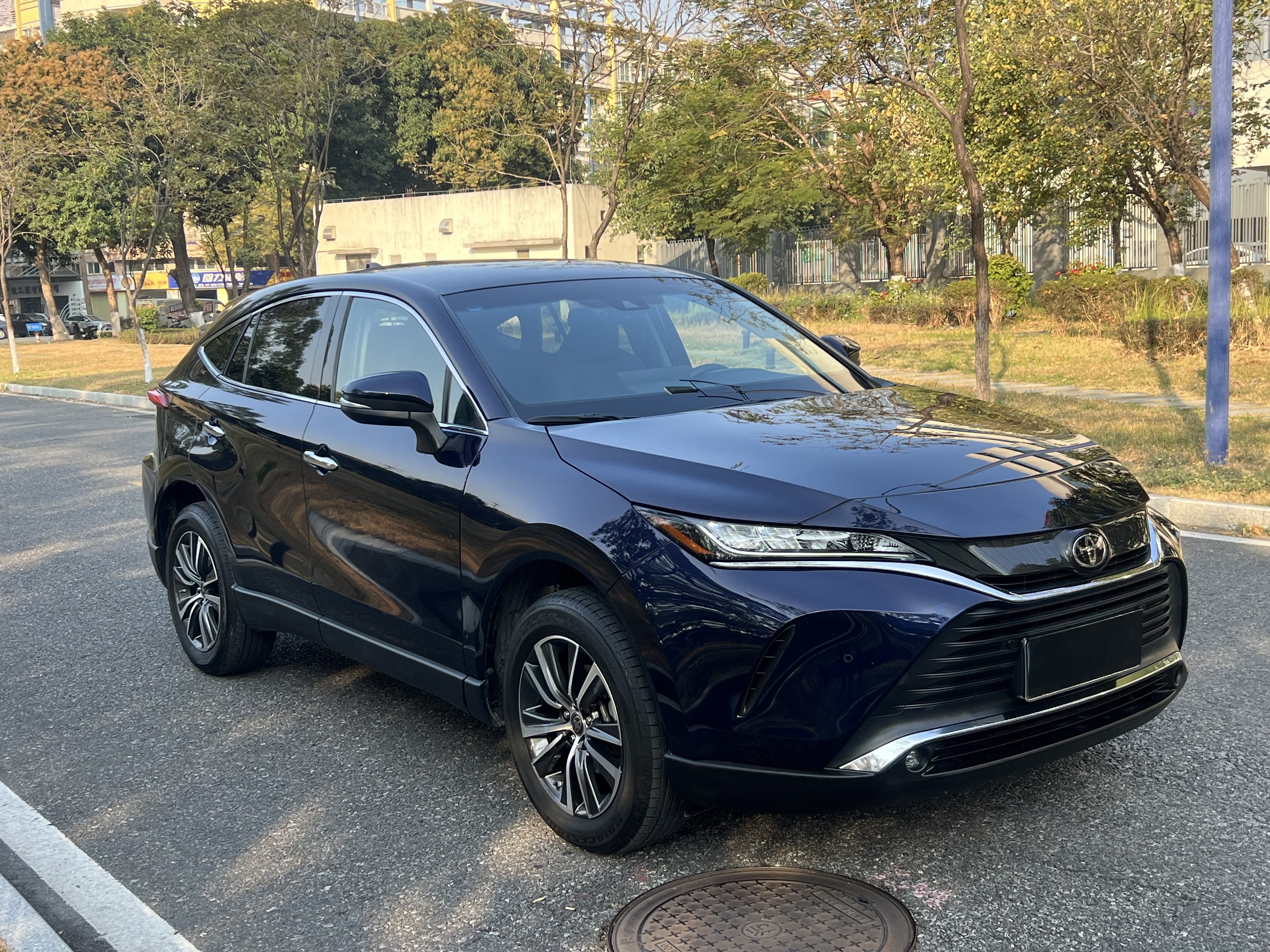 Toyota Harrier 2022 #3 Toyota Harrier 2022 car image #3