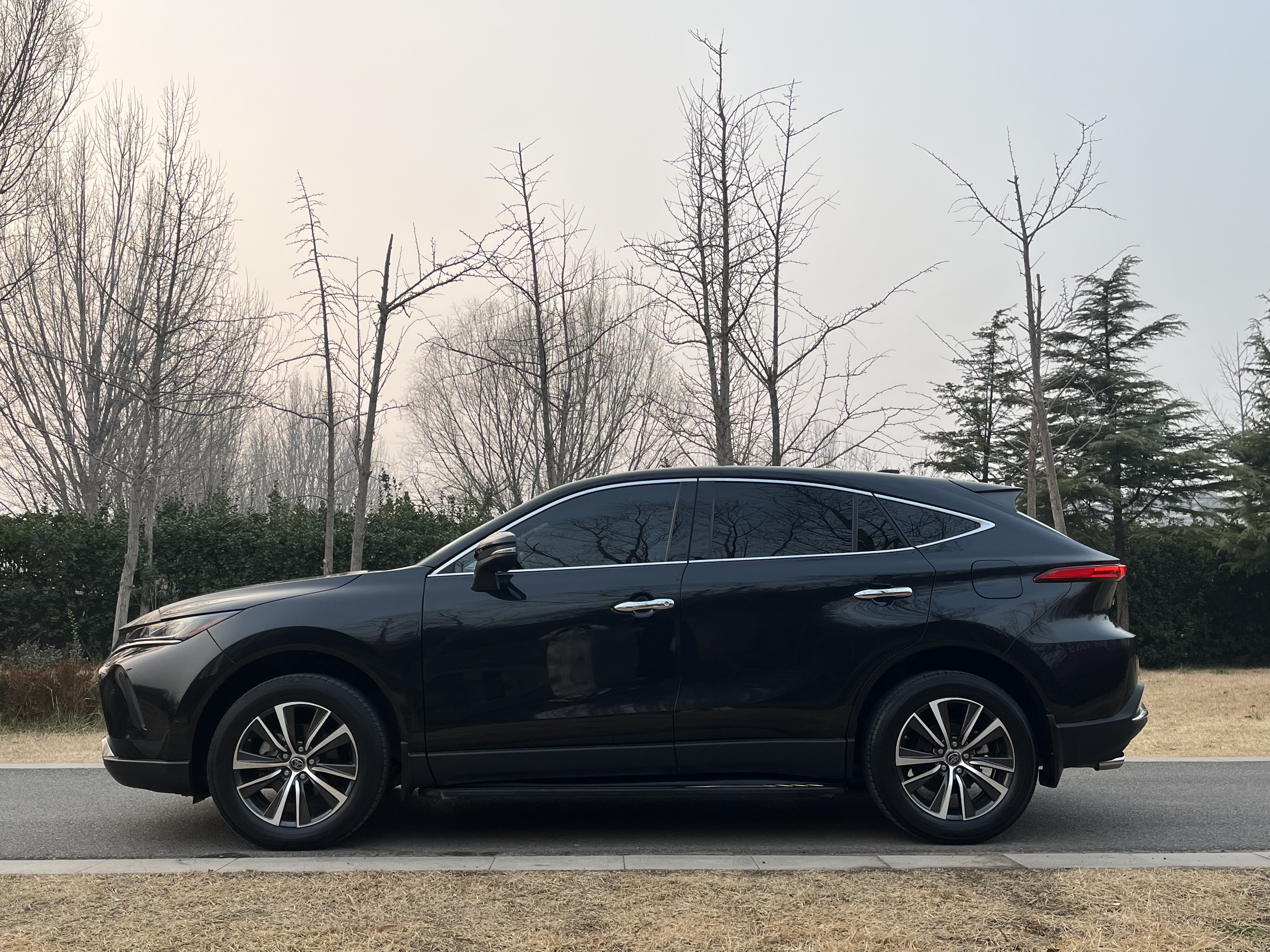 Toyota Harrier 2022 #3 Toyota Harrier 2022 car image #3