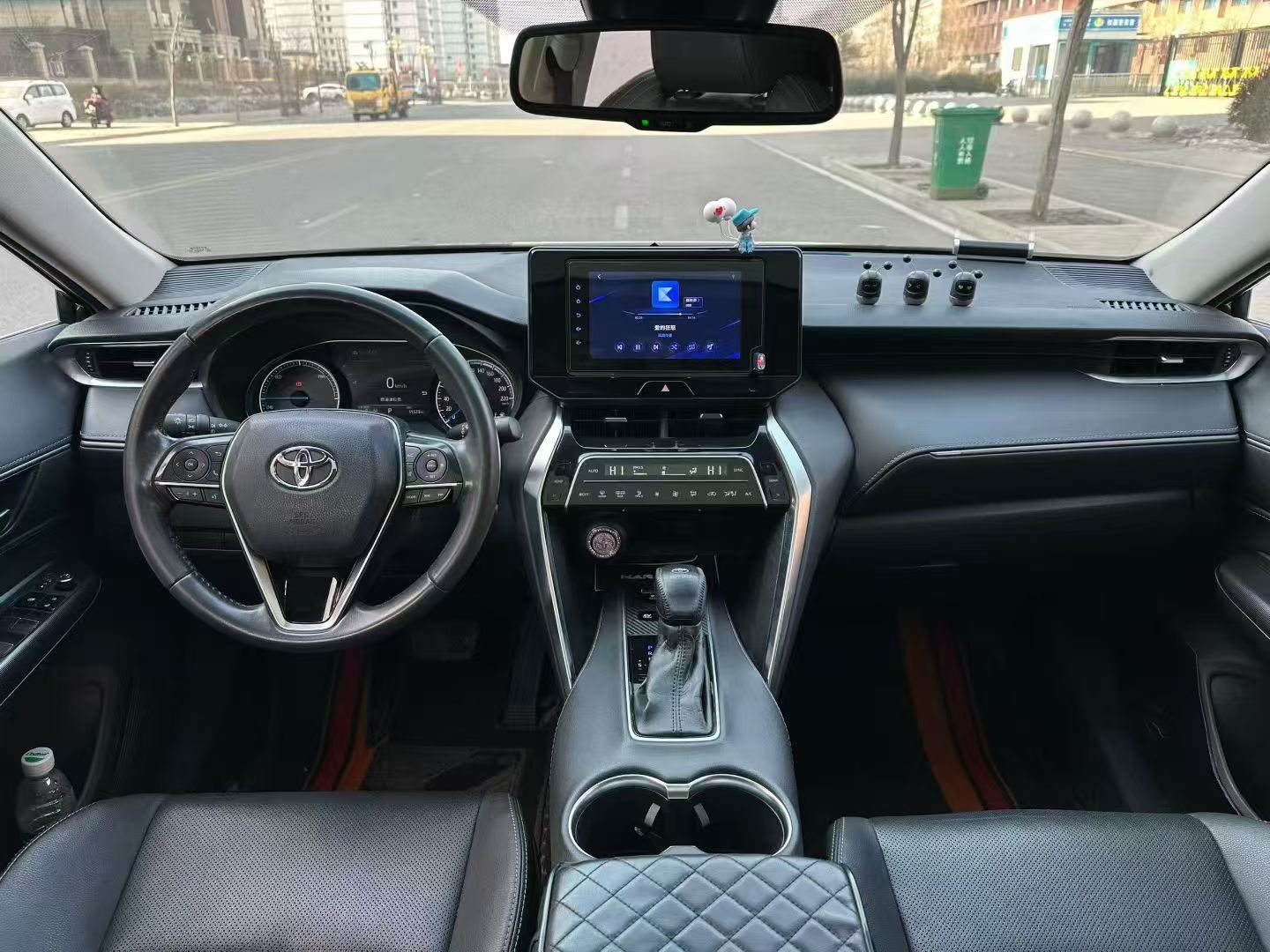 Toyota Harrier 2022 immagine di auto #3