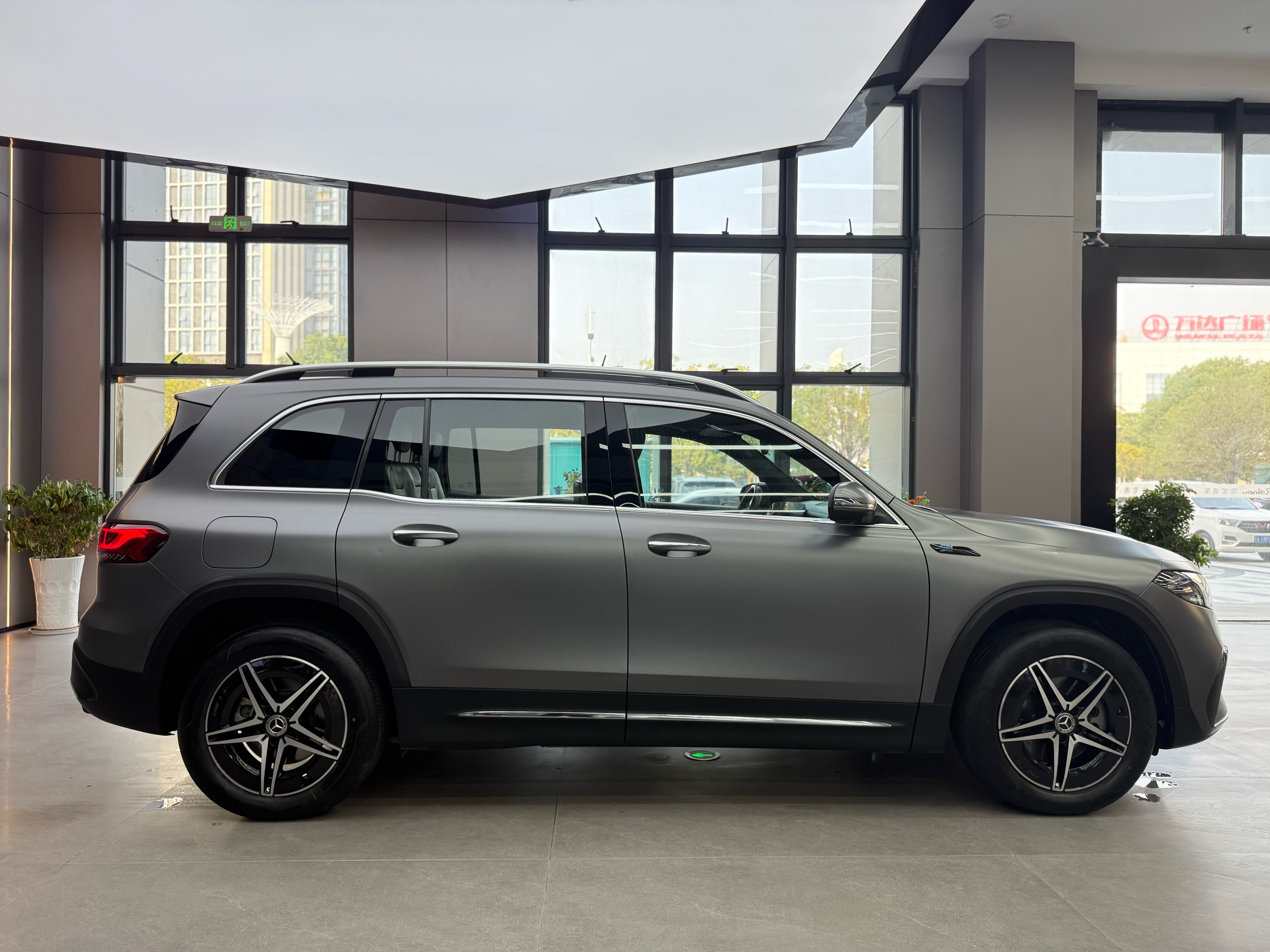 Mercedes-Benz EQB Class 2022 #3 Mercedes-Benz EQB Class 2022 immagine di auto #3