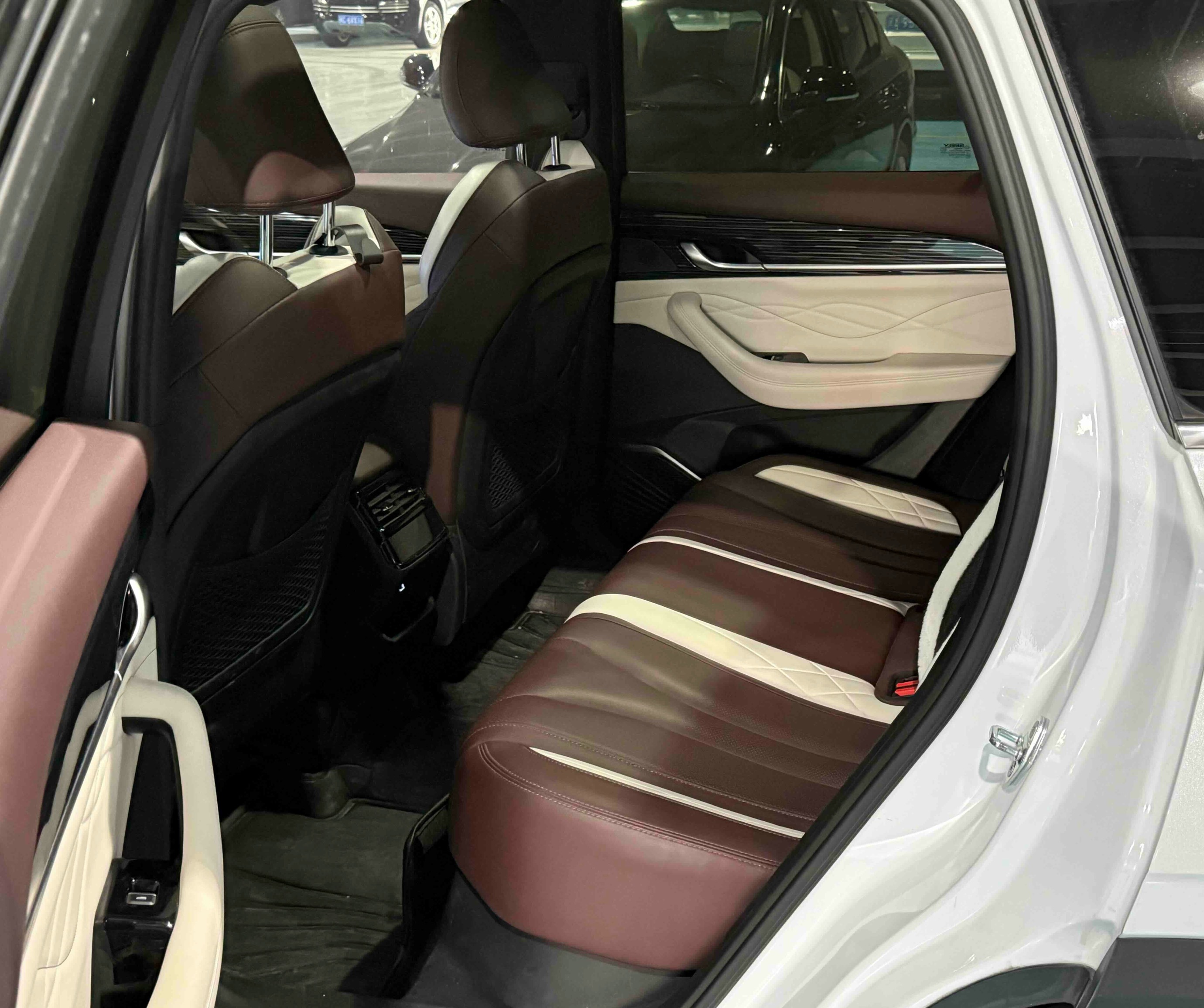 GEELY Monjaro 2022 #3 GEELY Monjaro 2022 car image #3