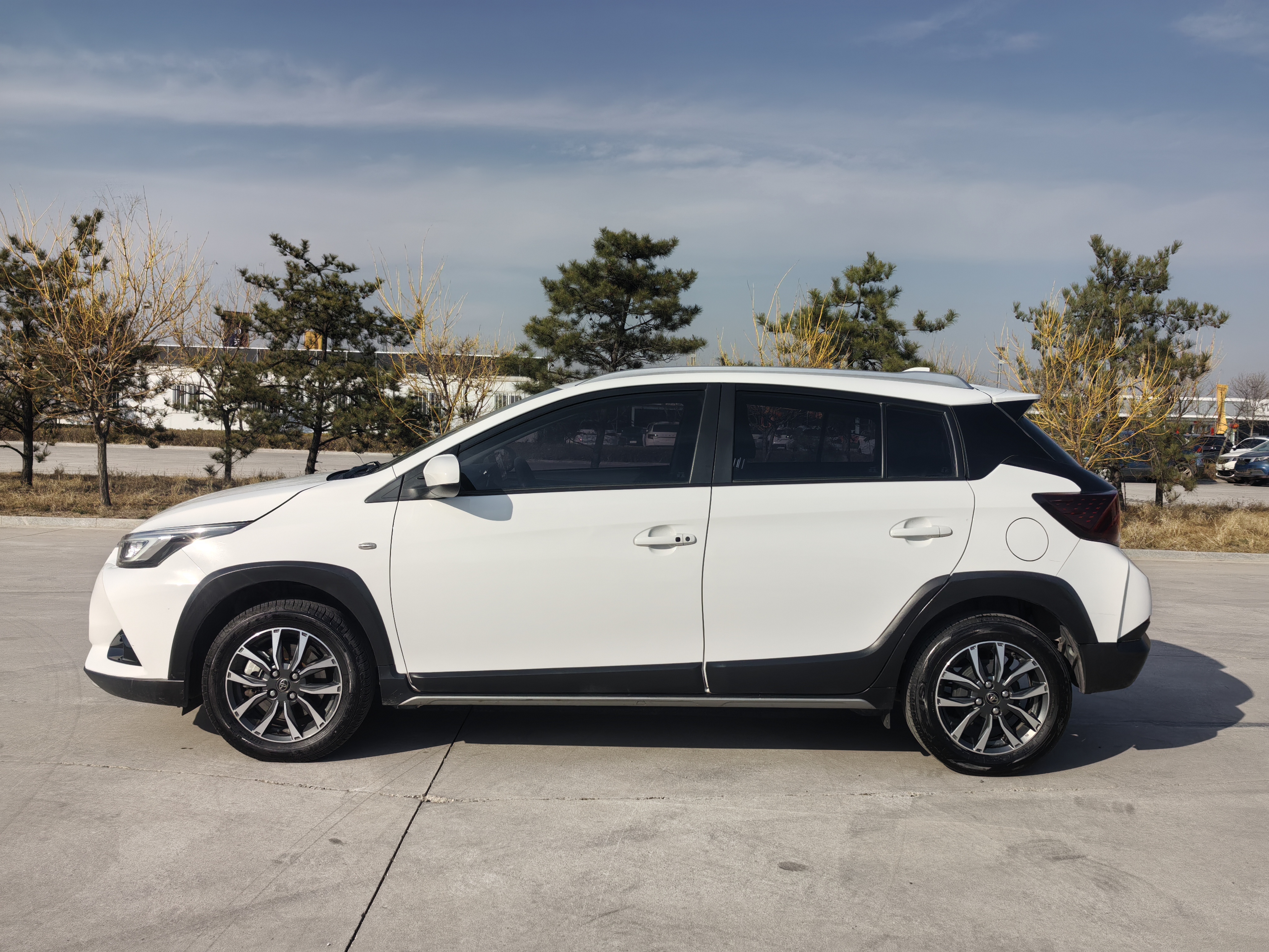 Toyota Yaris L Zhixuan 2022 immagine di auto #3