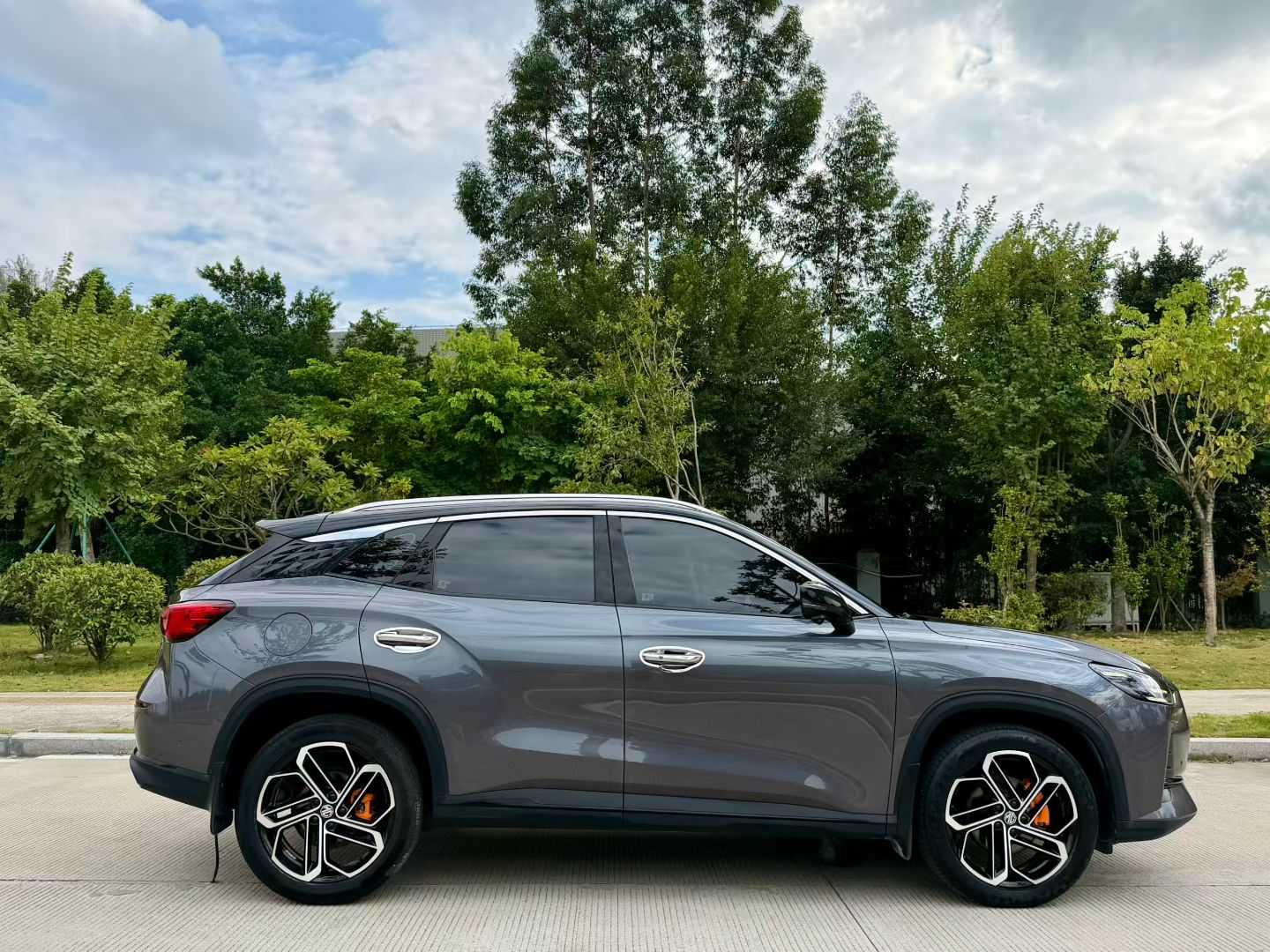 MG ONE 2023 immagine di auto #3