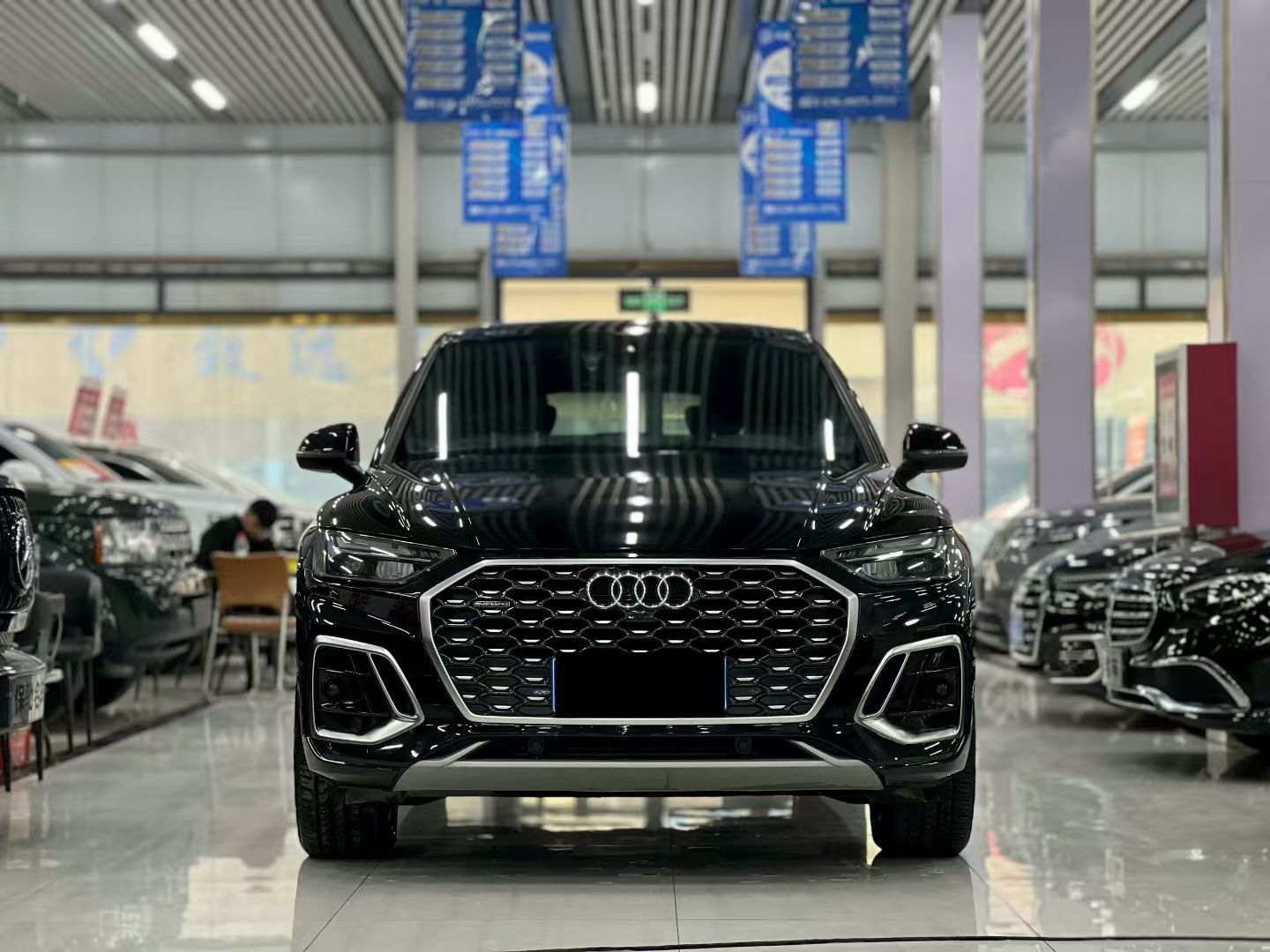 Audi Q5L Sportback 2022 immagine di auto #3