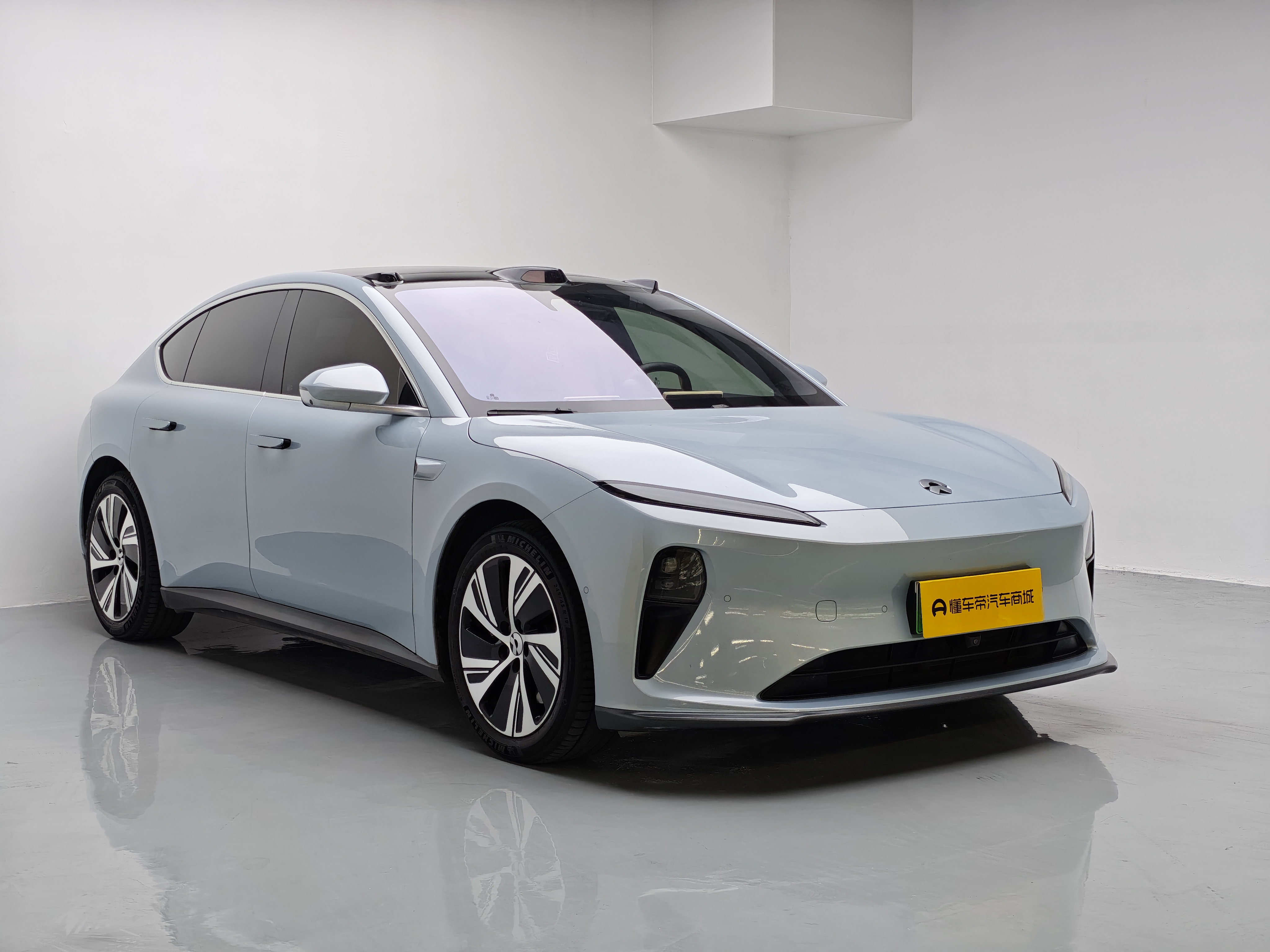 蔚来 蔚来ET5 2023 汽车图片 #3