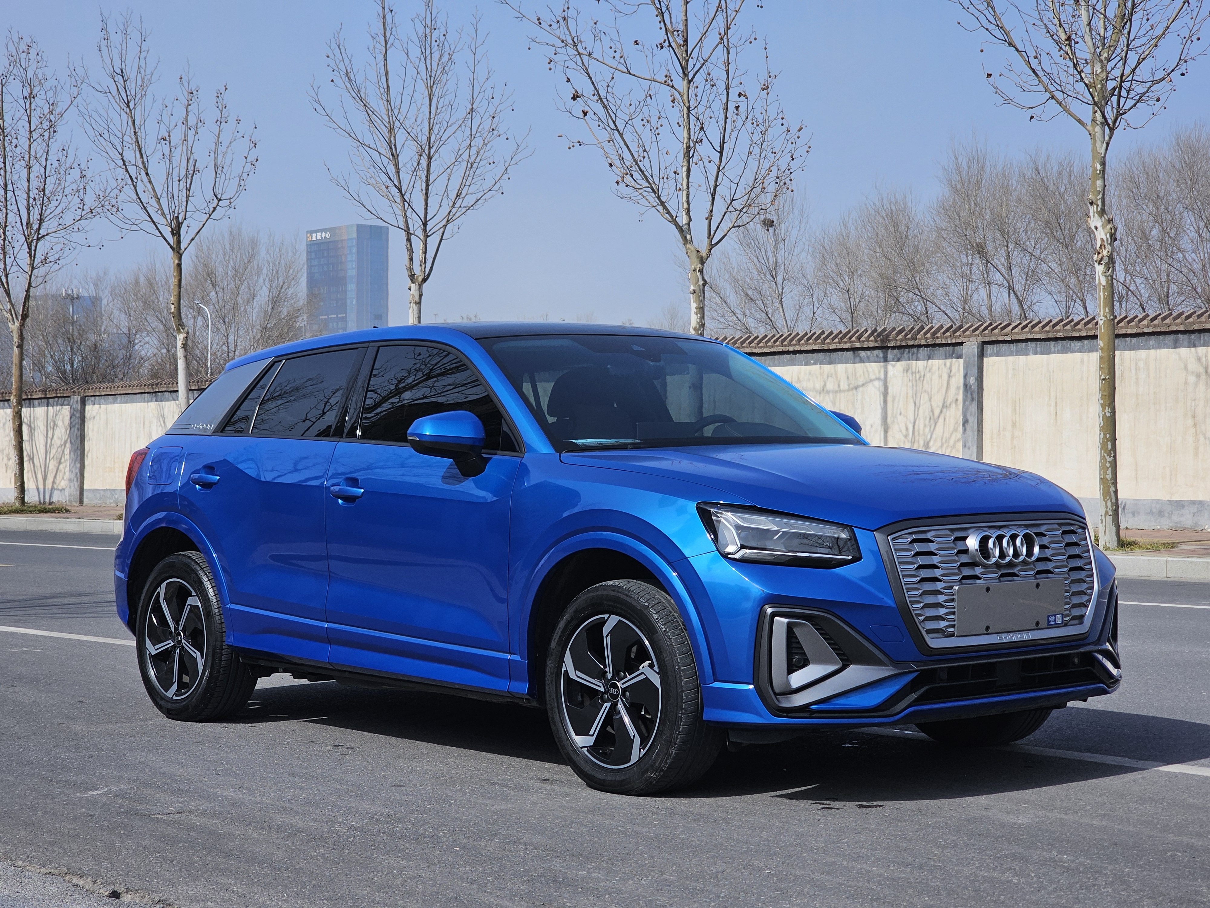Q2L e-tron 2022 #3 Q2L e-tron 2022 car image #3
