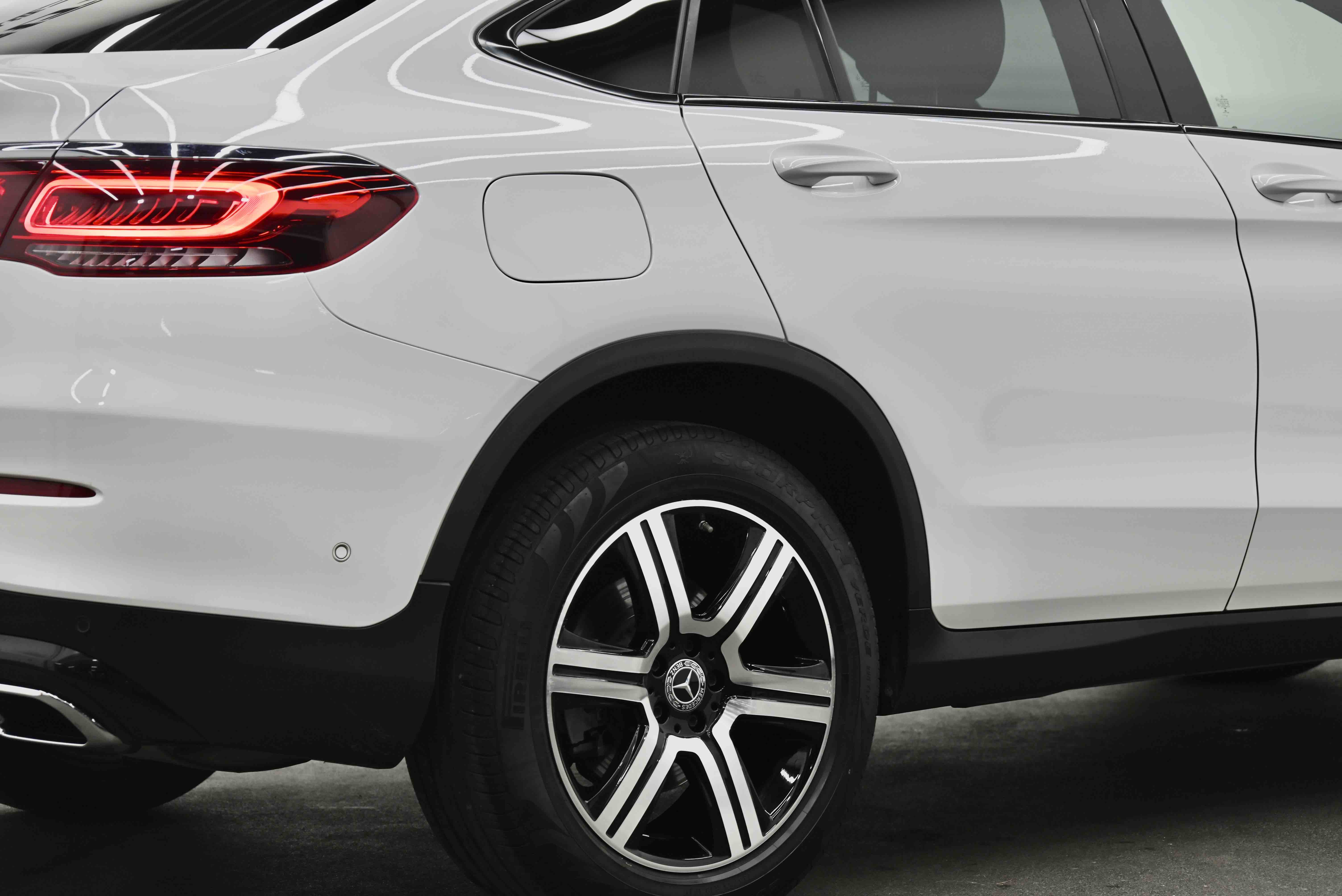 Mercedes-Benz GLC Coupe 2022 car image #3