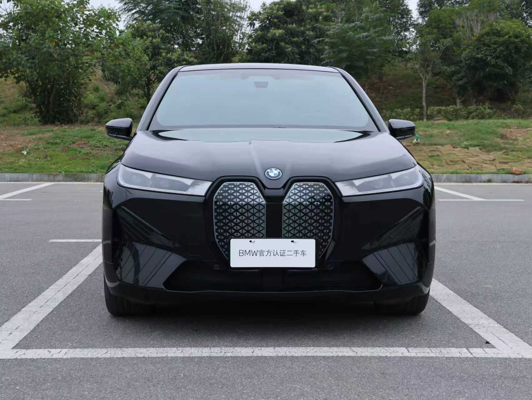 BMW iX 2023 #3 BMW iX 2023 car image #3