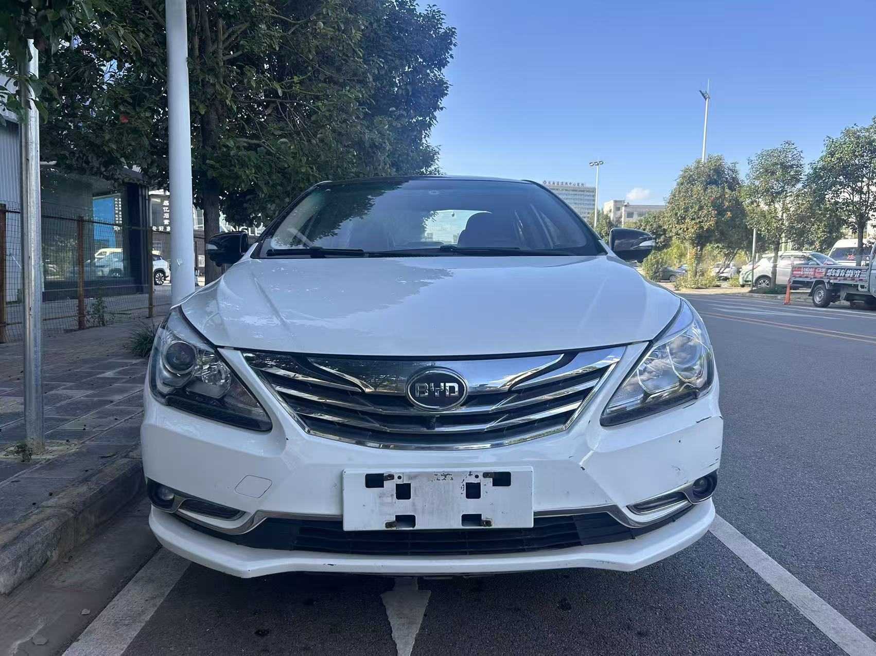 BYD G5 2016 #3 BYD G5 2016 car image #3