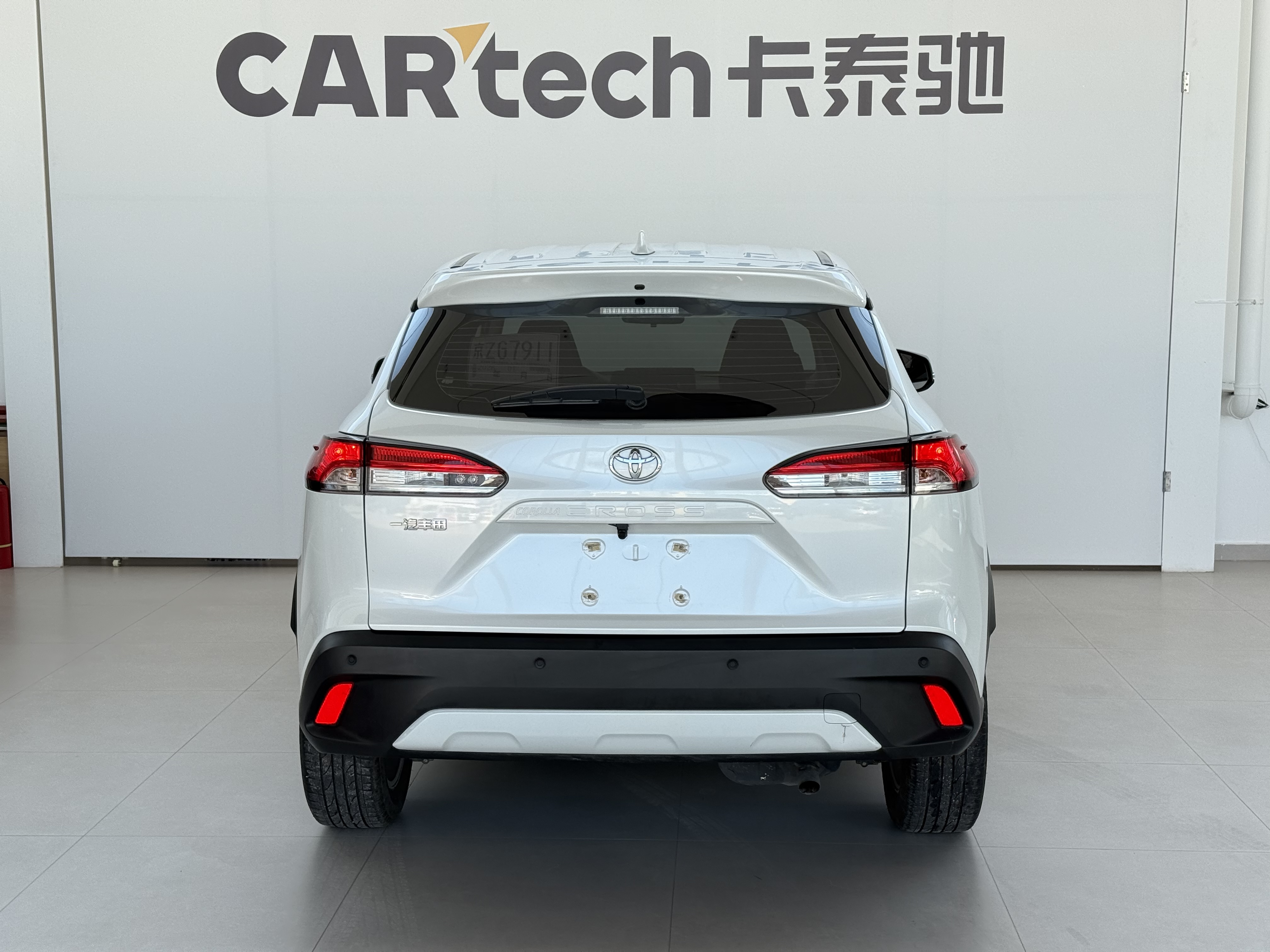 Toyota Corolla Cross 2023 car image #3