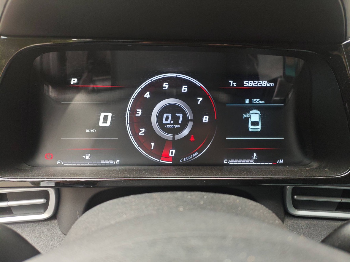 Hyundai Elantra 2022 car image #3