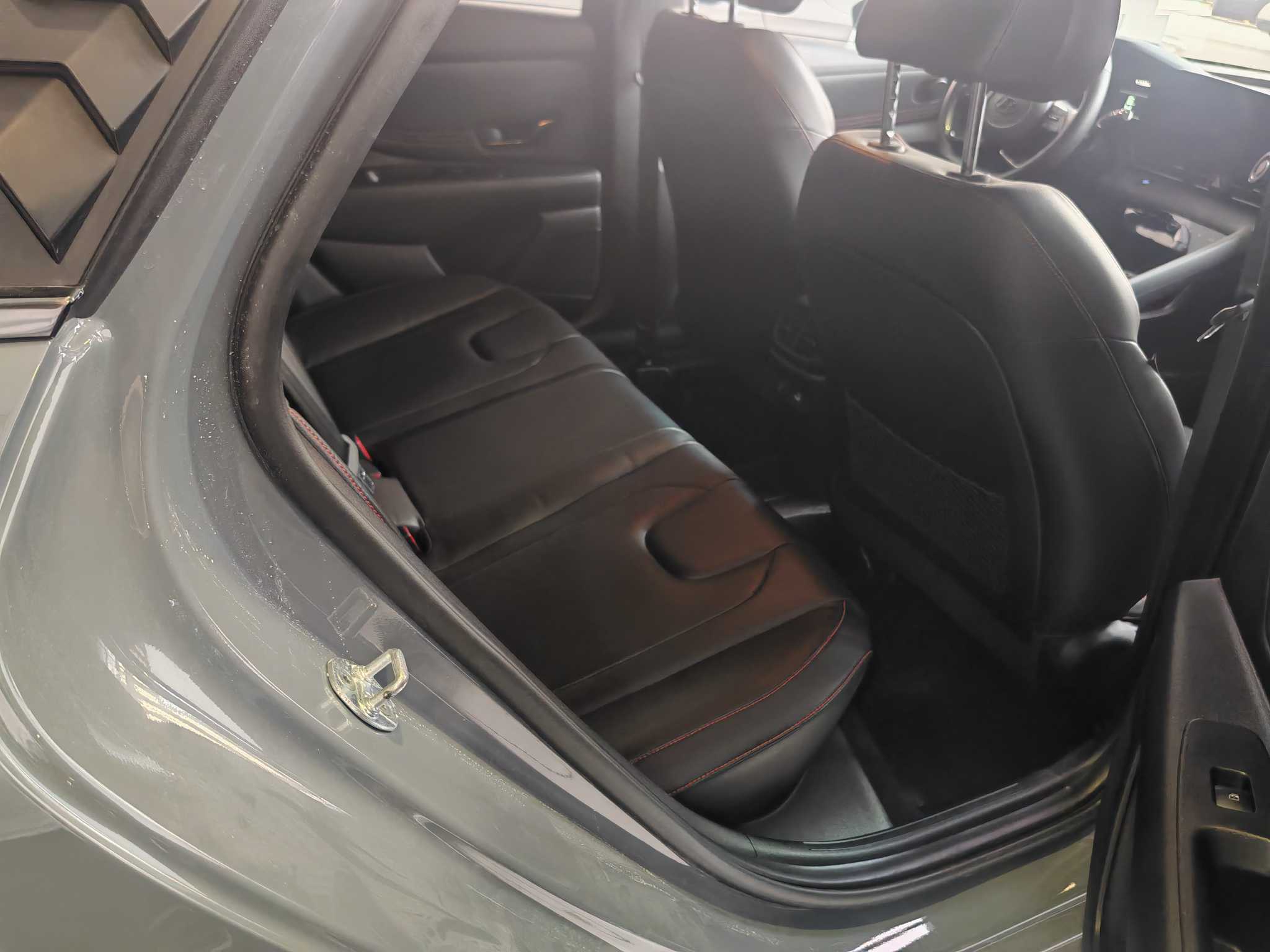 Hyundai Elantra 2022 car image #3