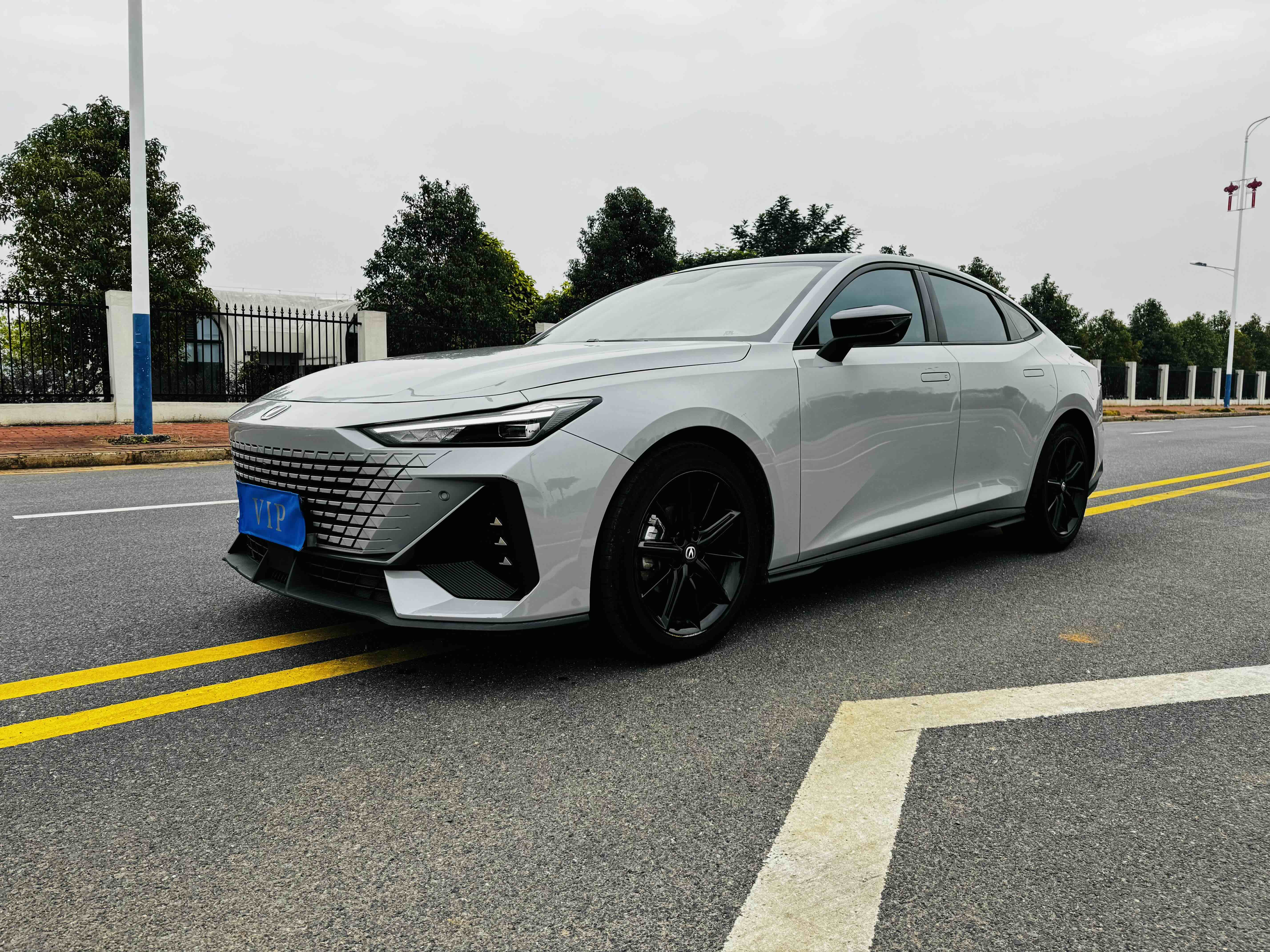 Changan UNI-V 2022 car image #3