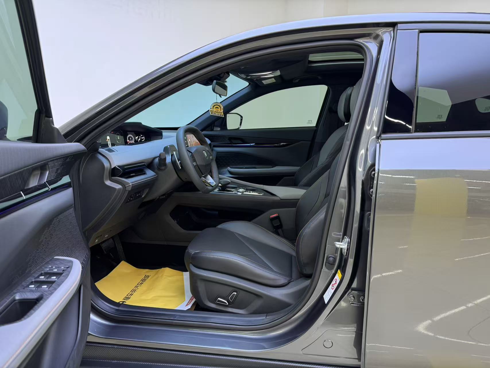 Changan UNI-V 2022 immagine di auto #3