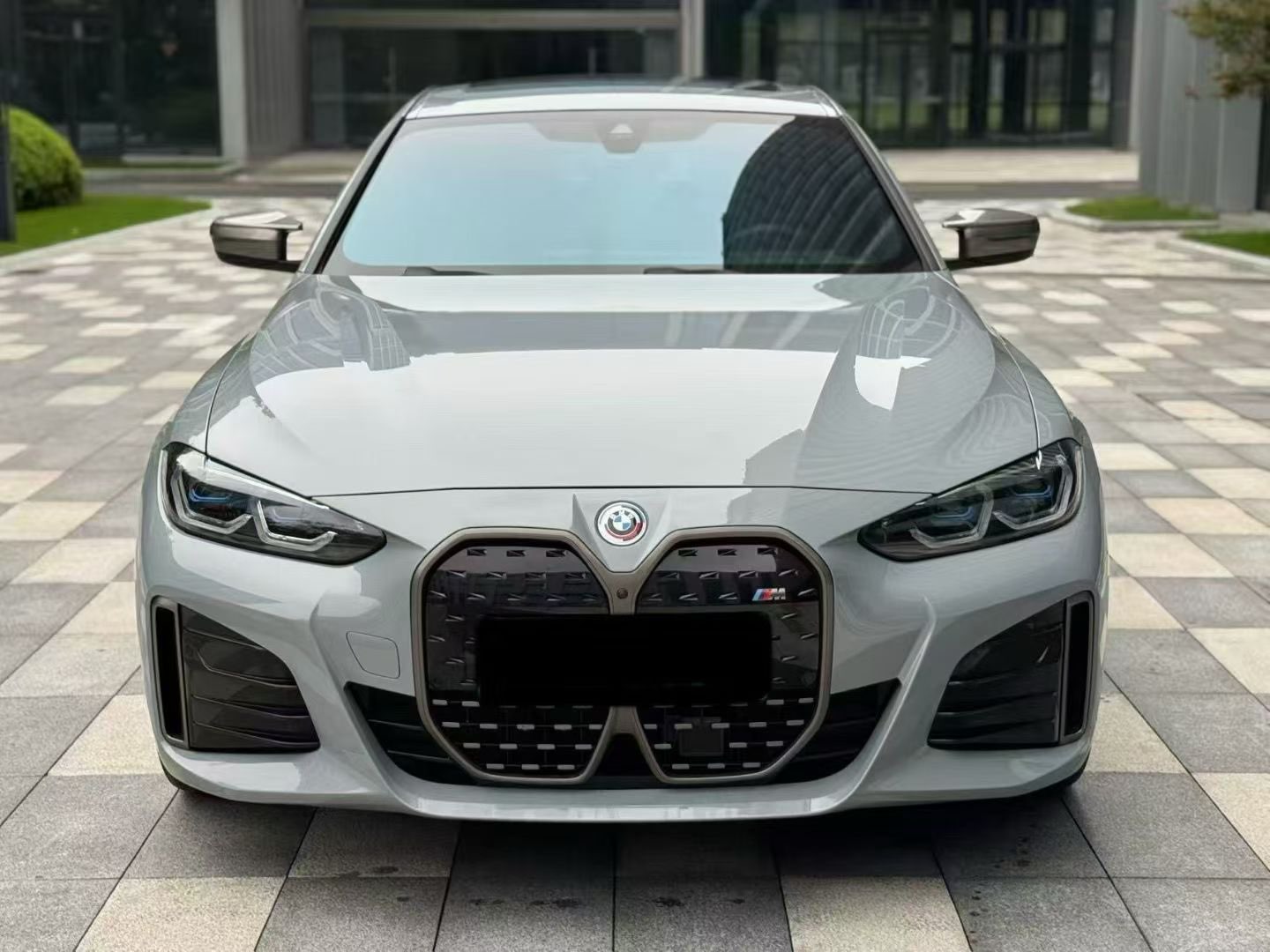 BMW i4 M50 2022 car image #3