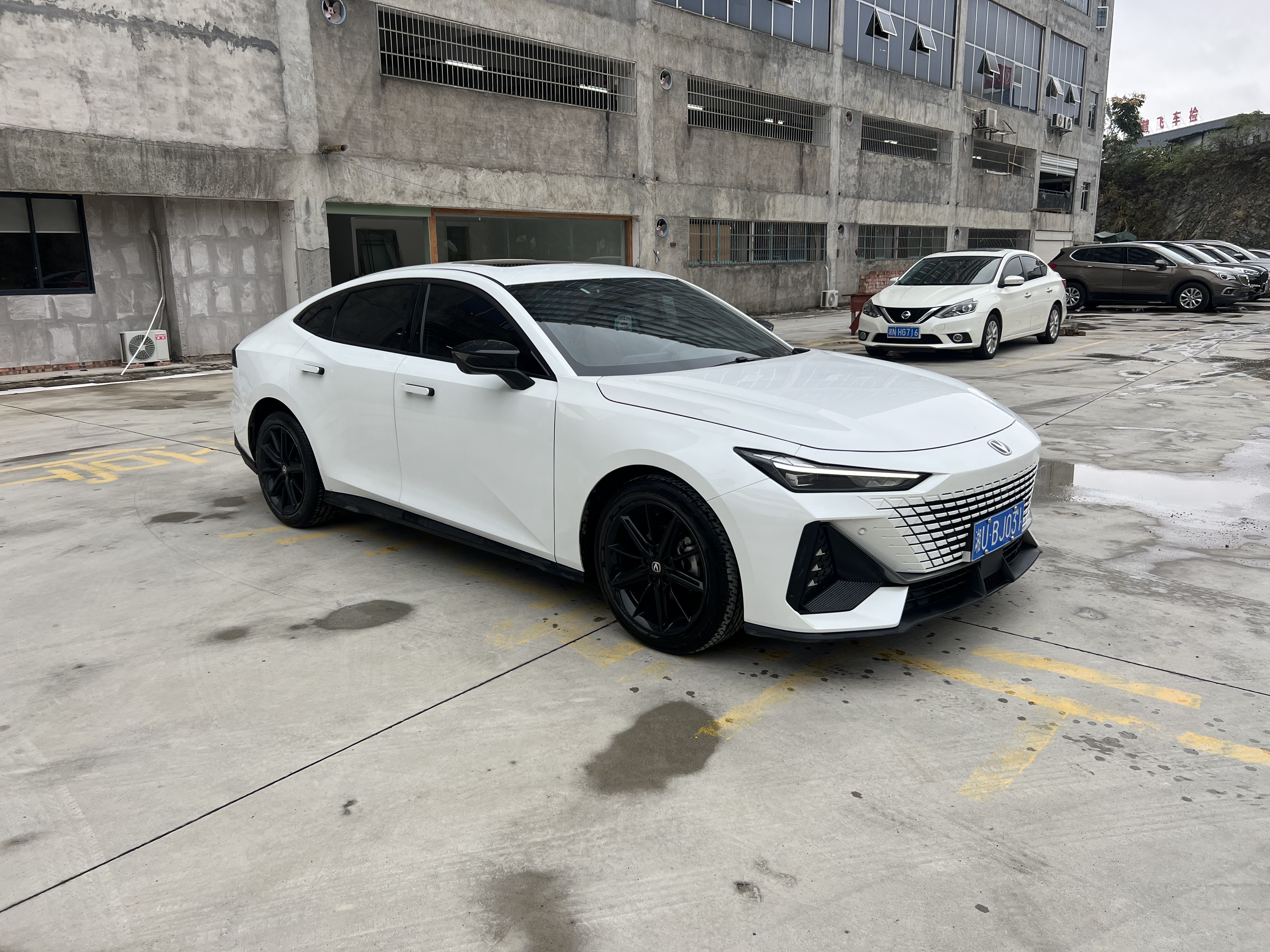 Changan UNI-V 2023 #3 Changan UNI-V 2023 immagine di auto #3