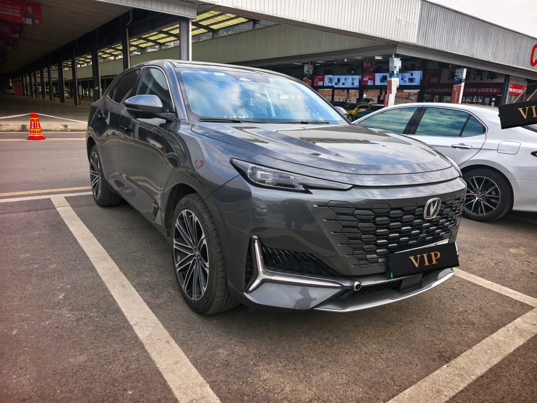 Changan UNI-K iDD 2022 car image #3