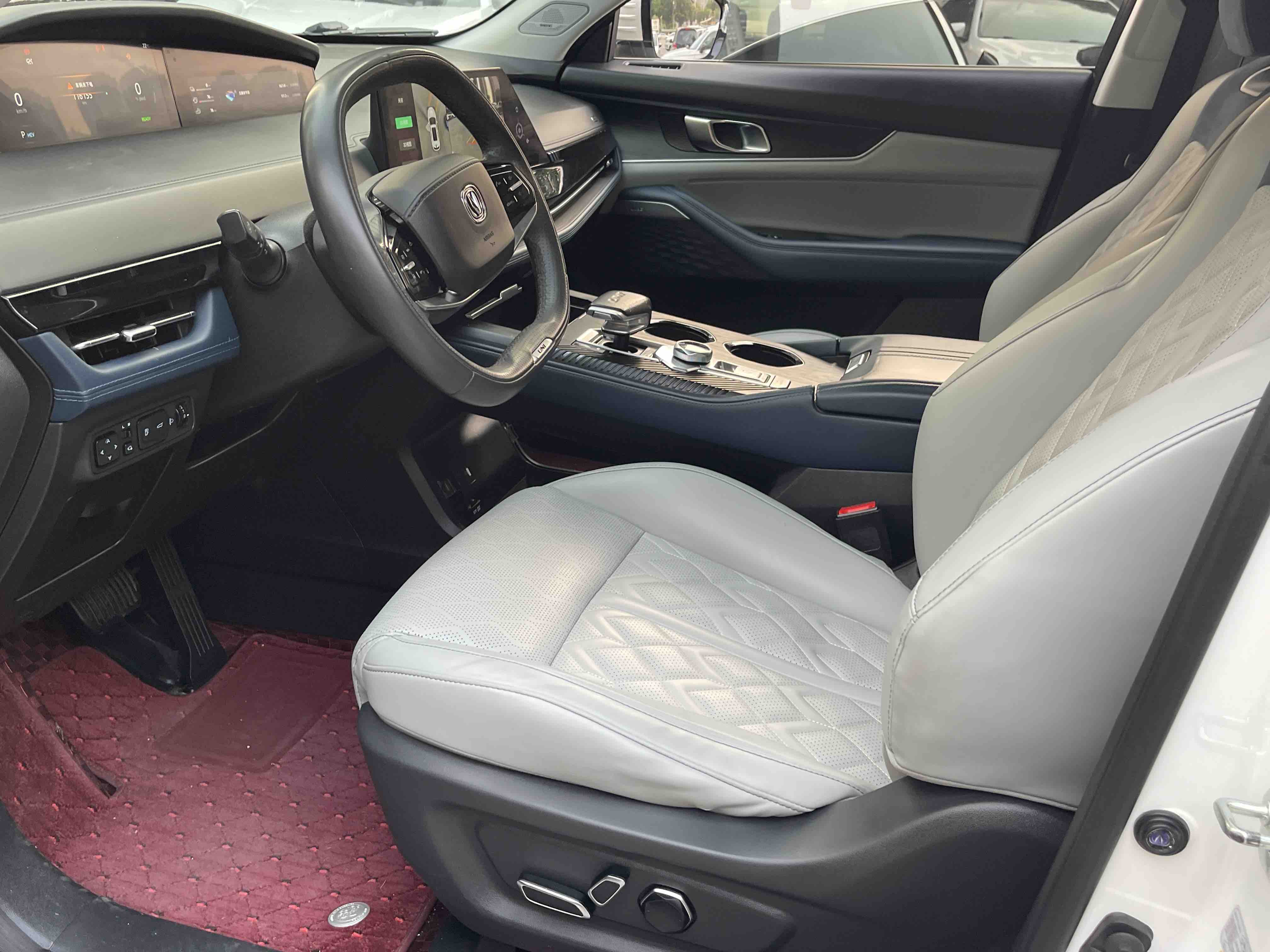 Changan UNI-K iDD 2022 car image #3