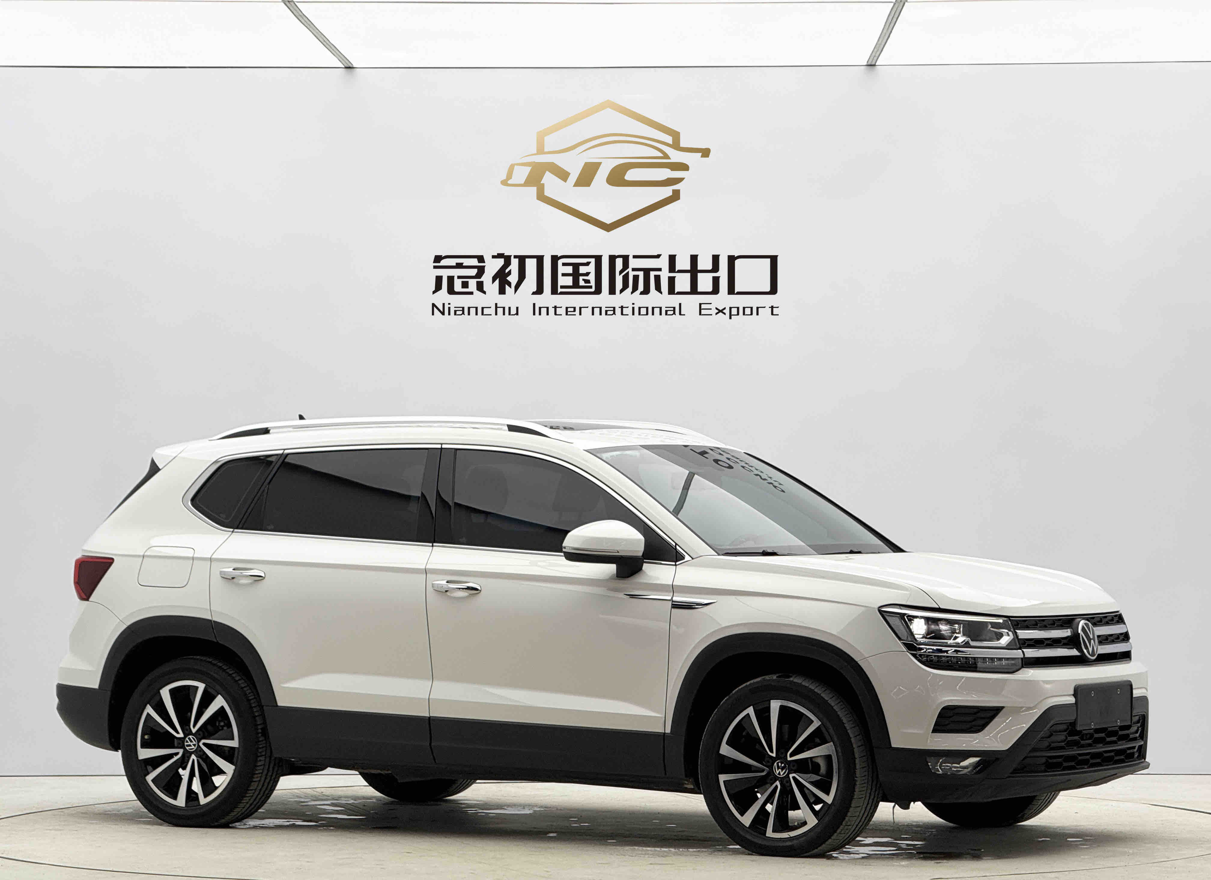 Volkswagen Tharu 2022 immagine di auto #3