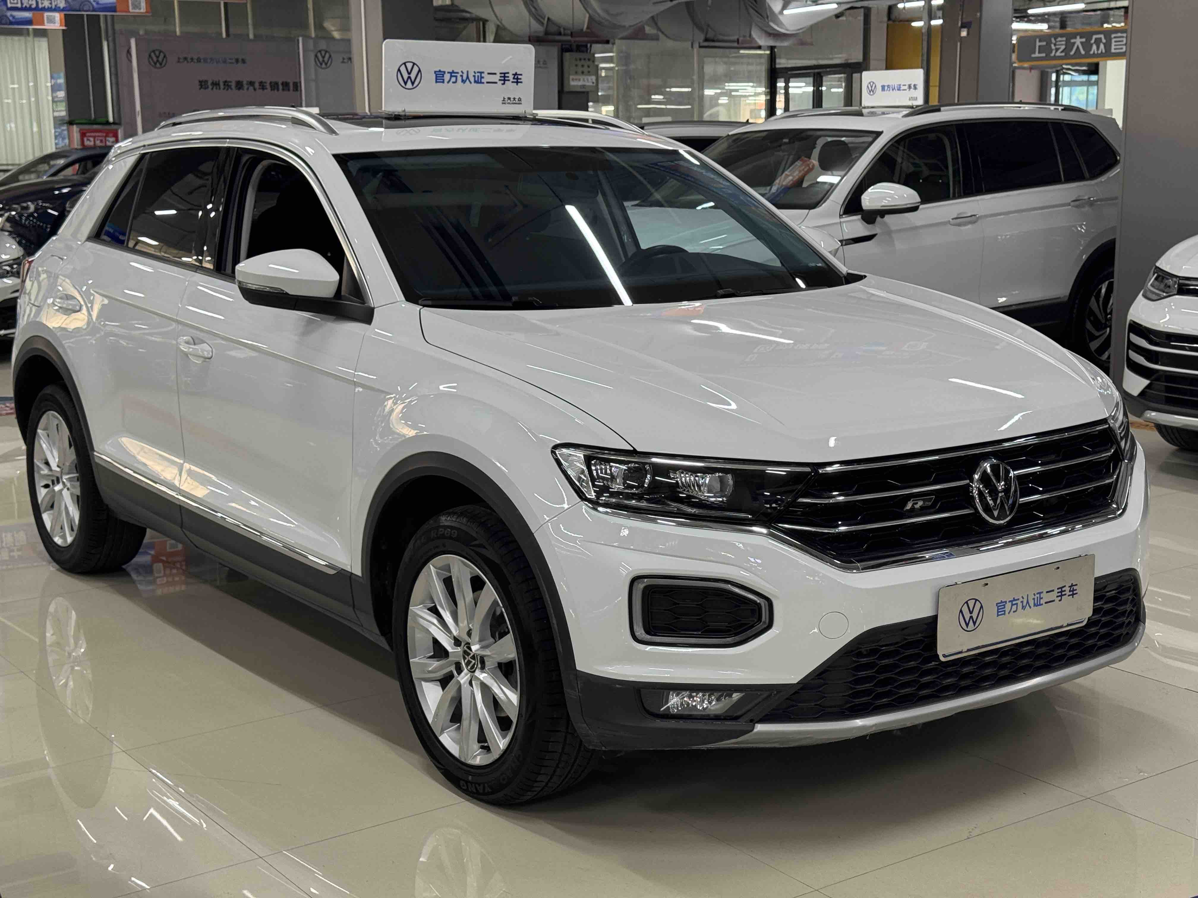 T-Roc 2022 car image #3