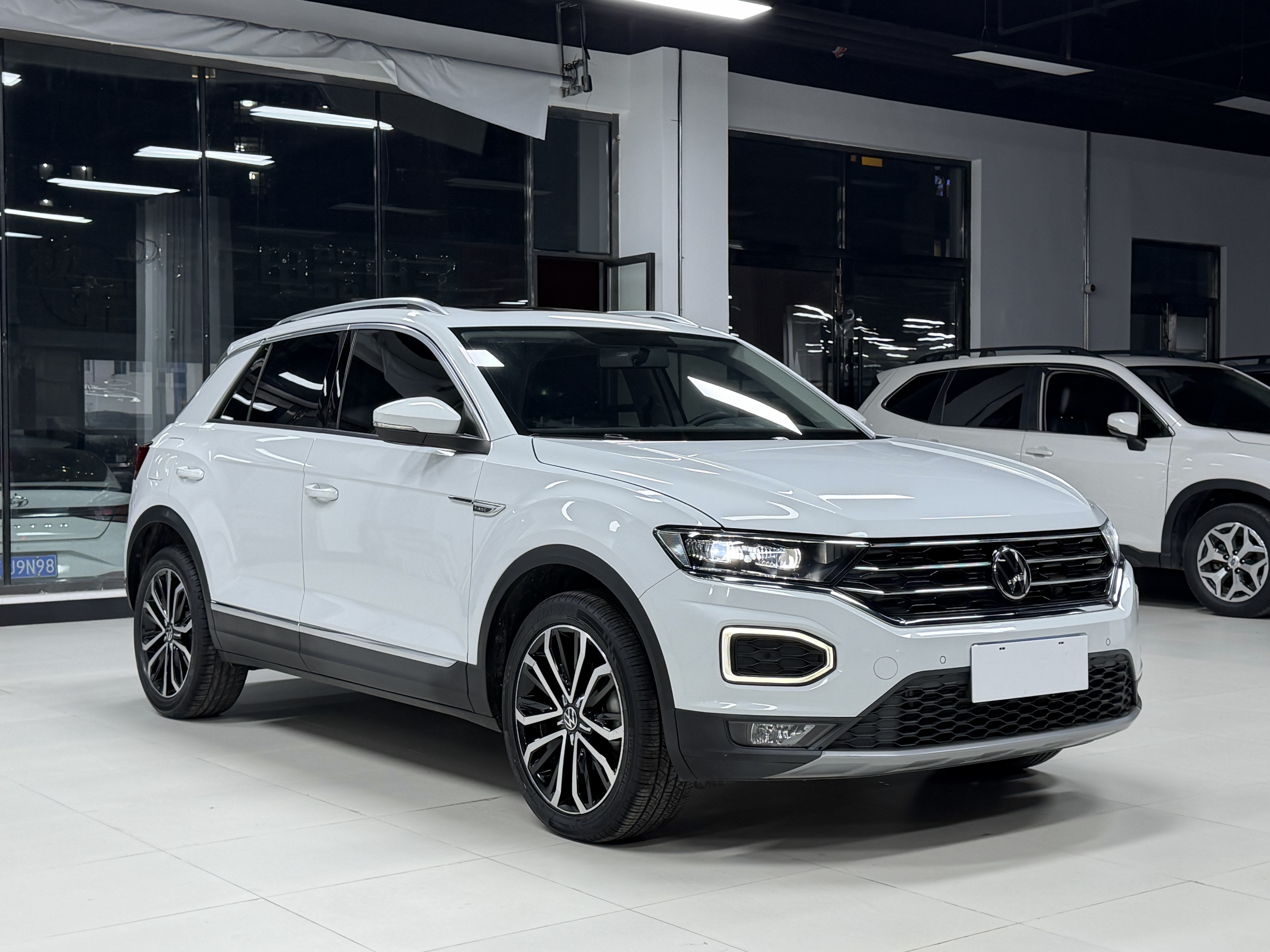 T-Roc 2022 #3 T-Roc 2022 car image #3