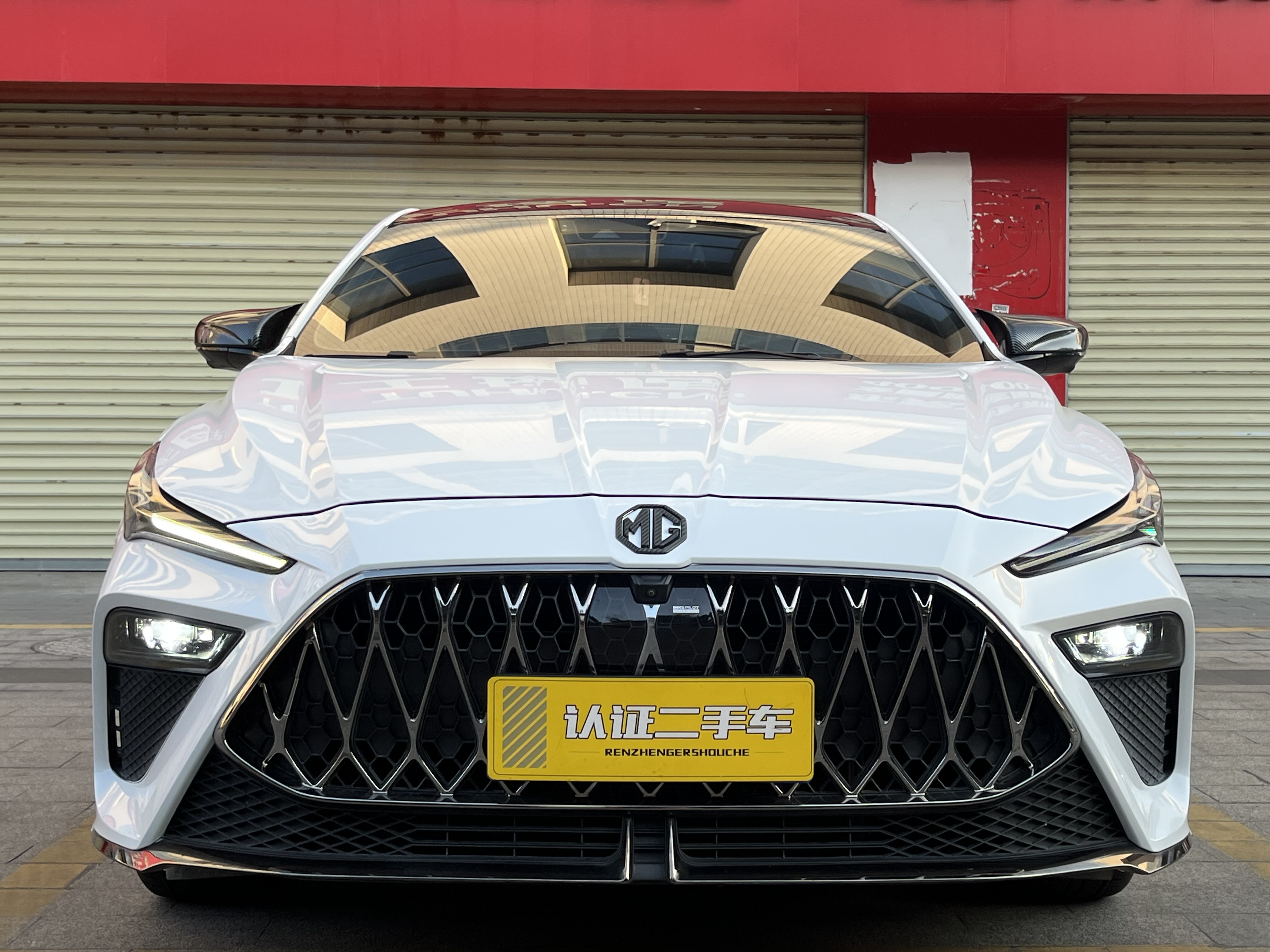 MG 5 Scorpio 2023 car image #3