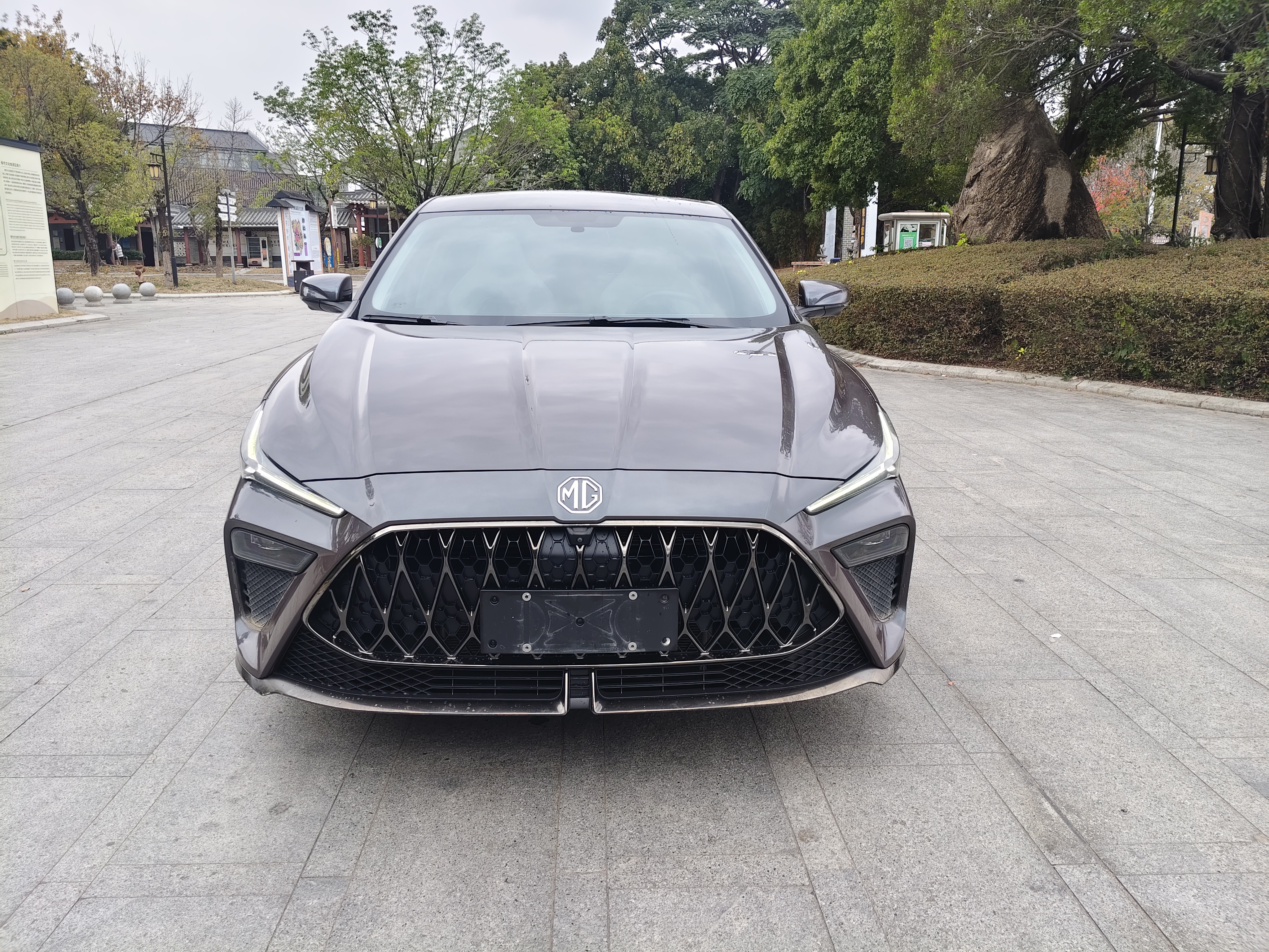 5 Scorpio 2023 car image #3