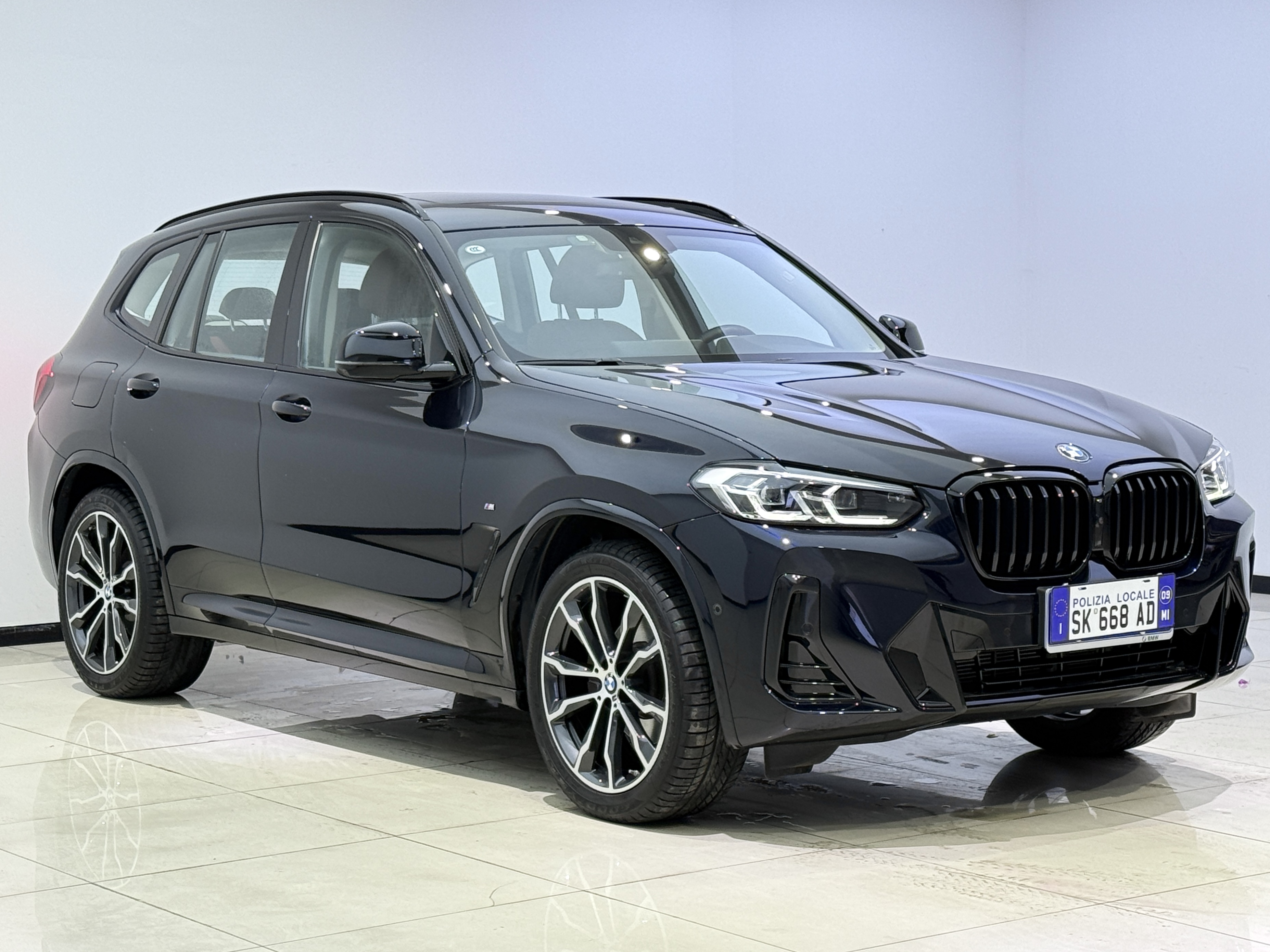 BMW X3 2023 car image #3