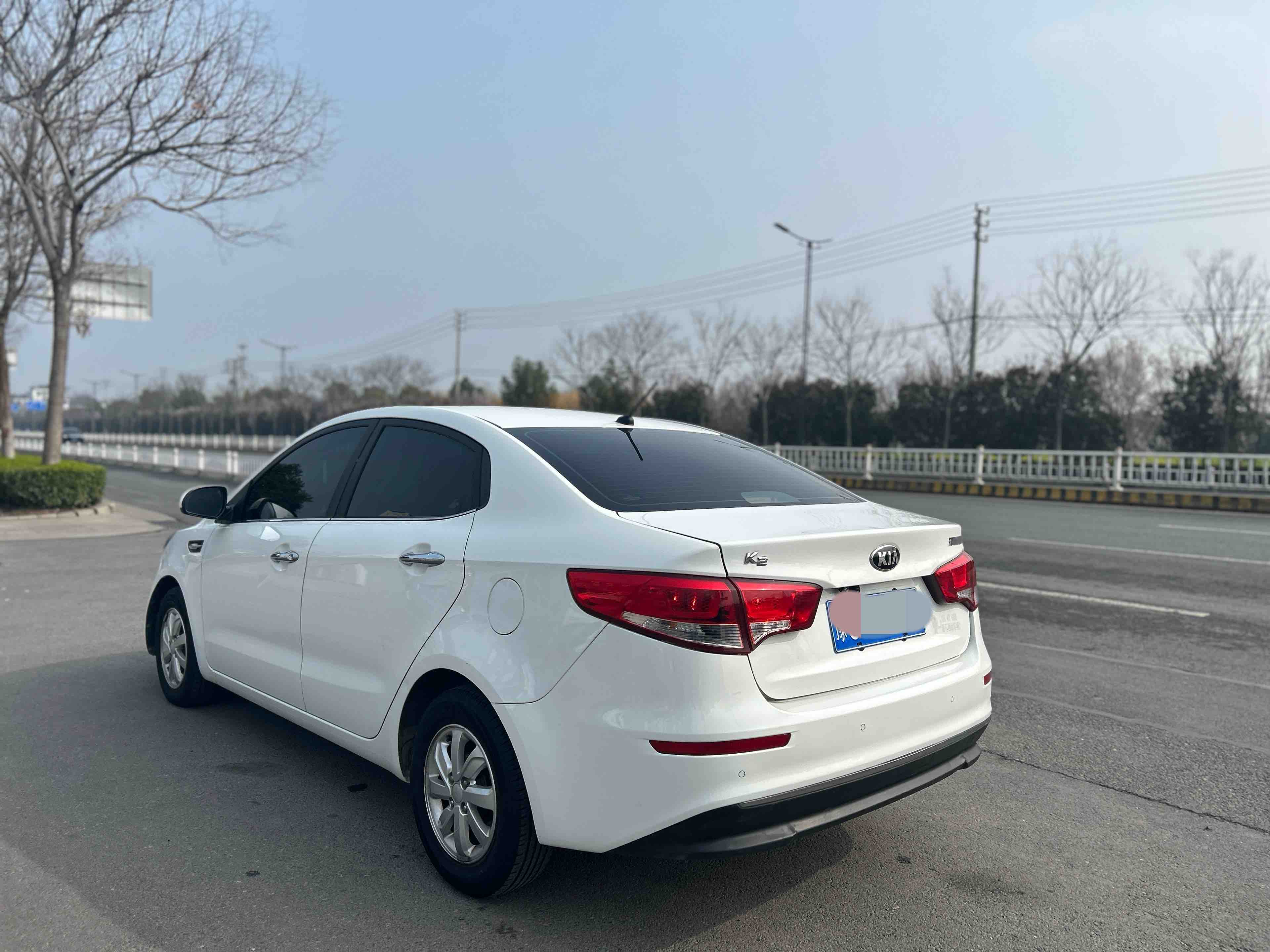 起亚 起亚K2 2016 汽车图片 #3