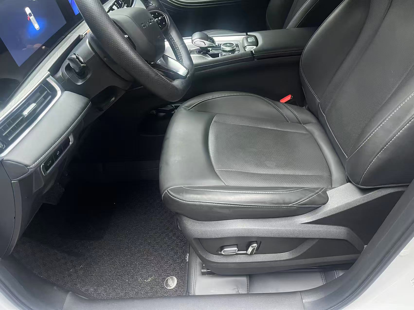 Tiggo 8 PRO 2023 car image #3