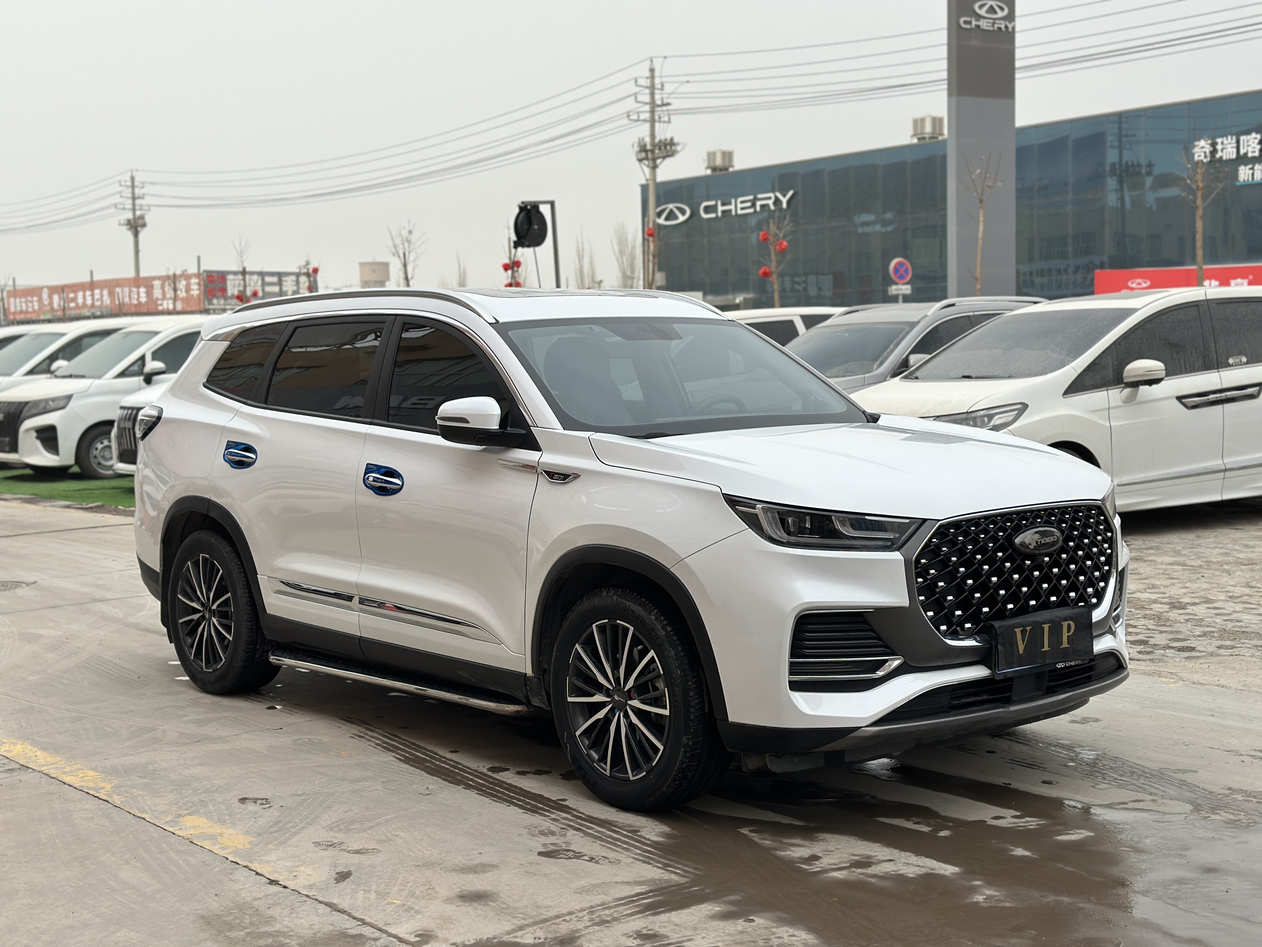 Chery Tiggo 8 Plus 2023 صورة سيارة #3