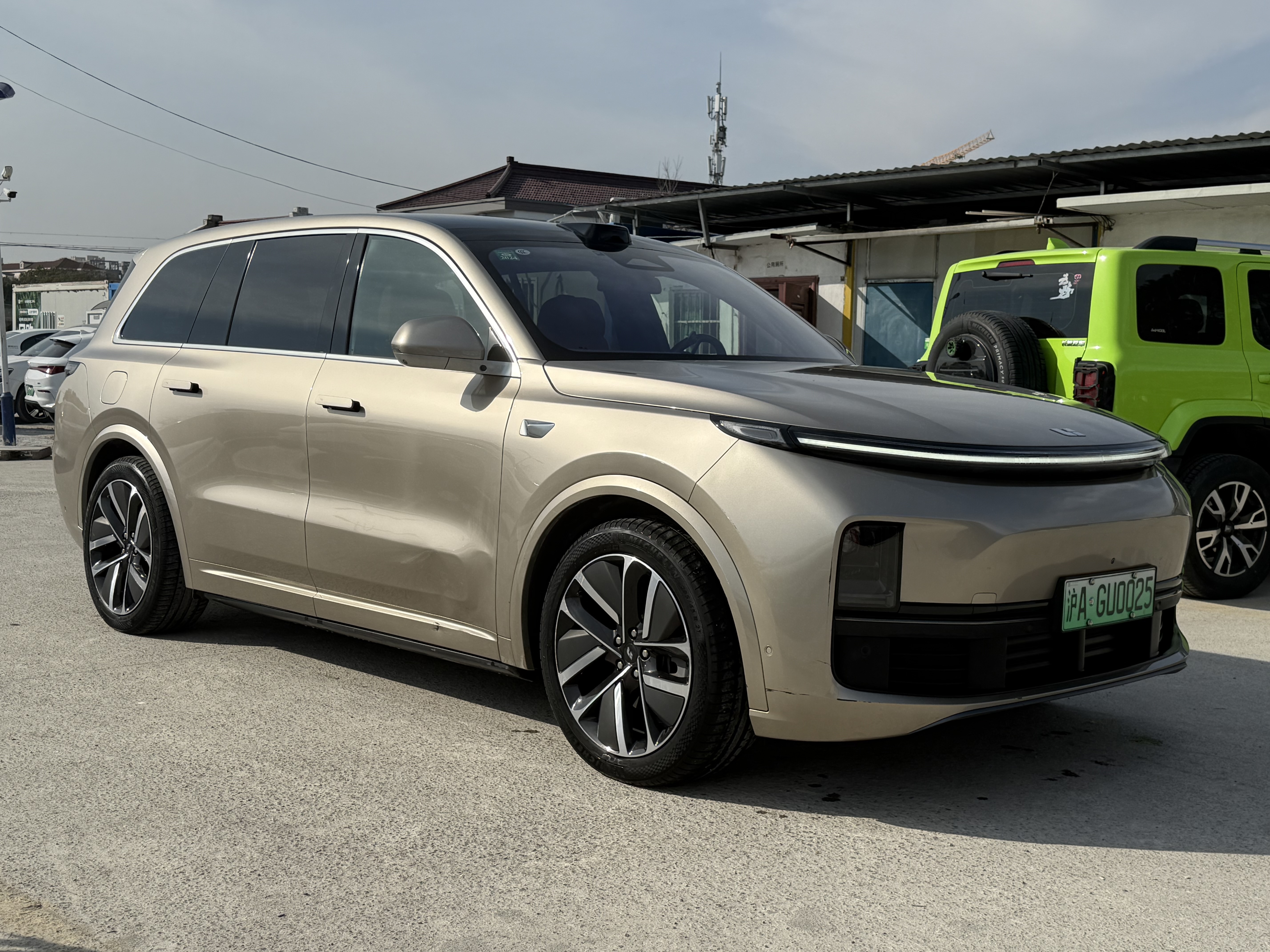 Li L9 2022 image de voiture #3