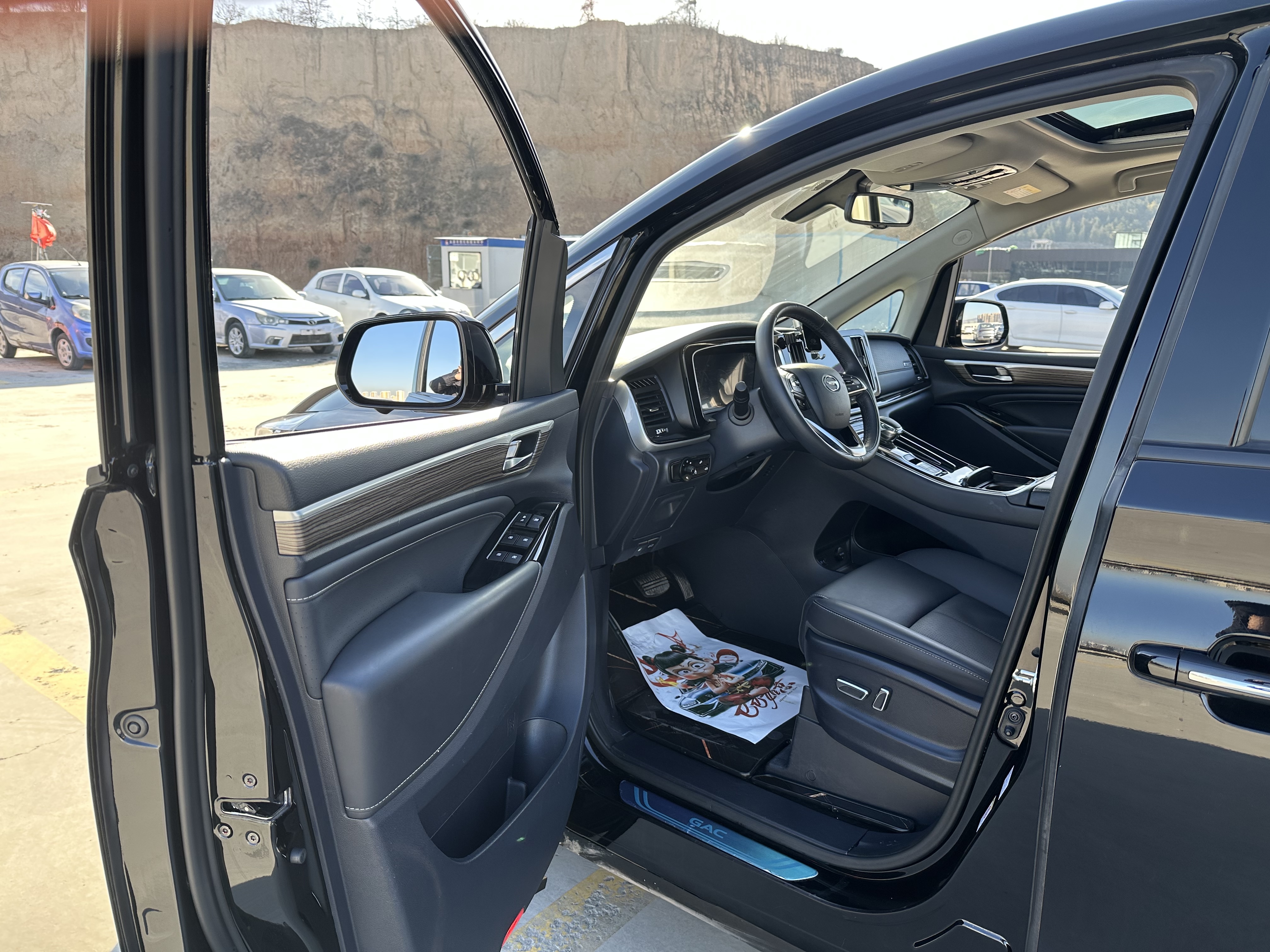 GAC Trumpchi M8 2023 imagem de carro #3