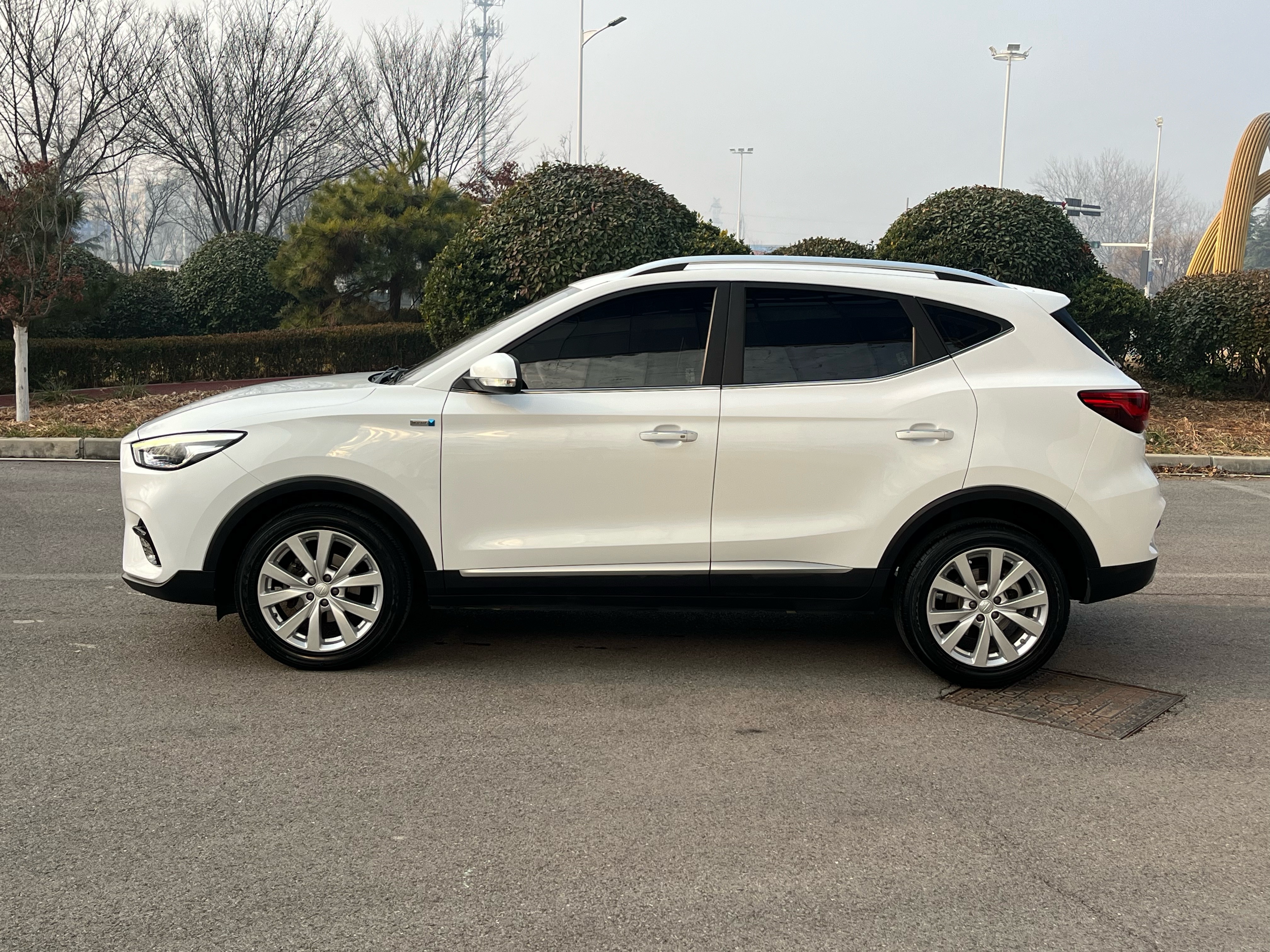 MG ZS 2022 car image #3