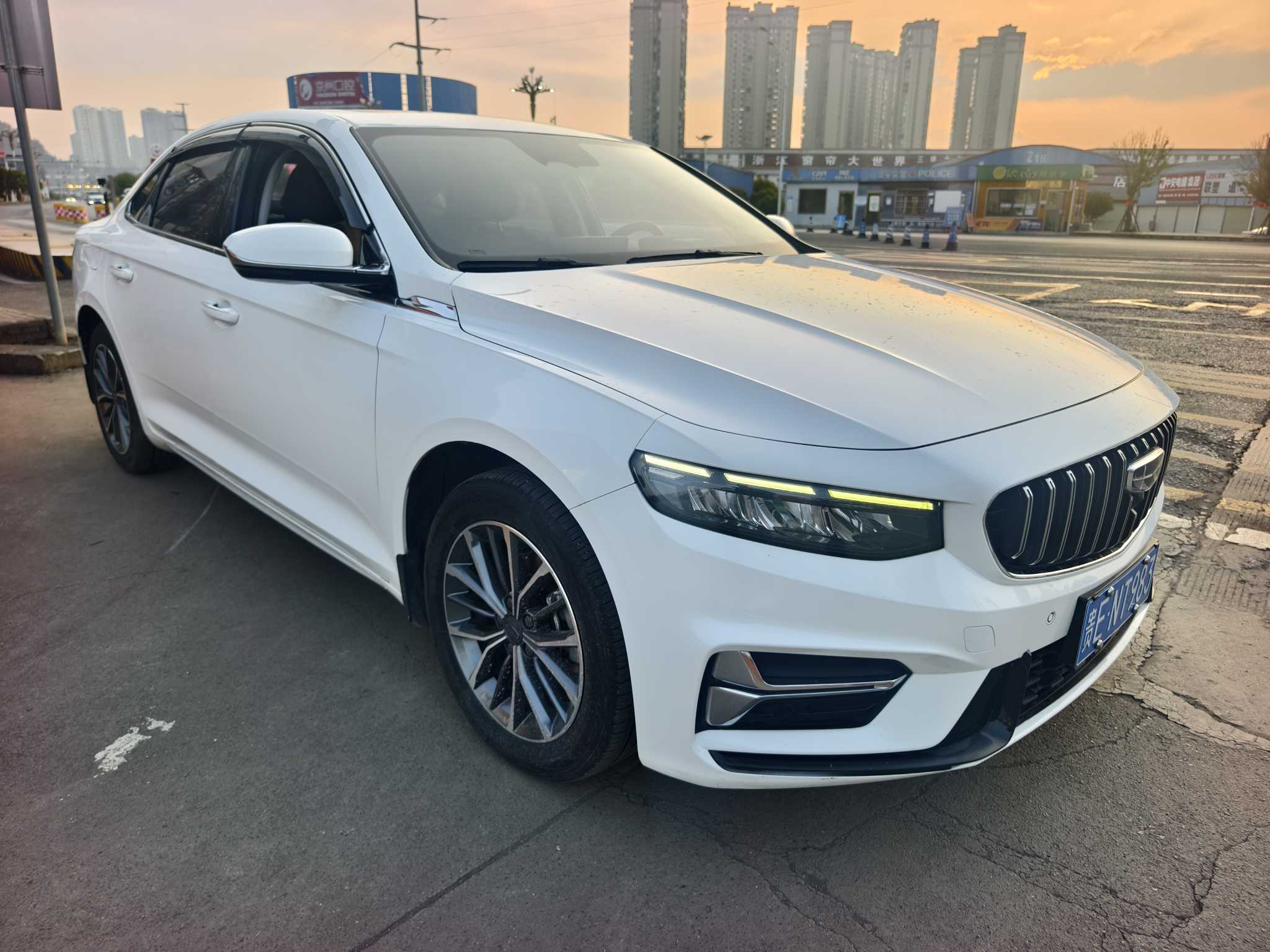 Preface 2022 car image #3
