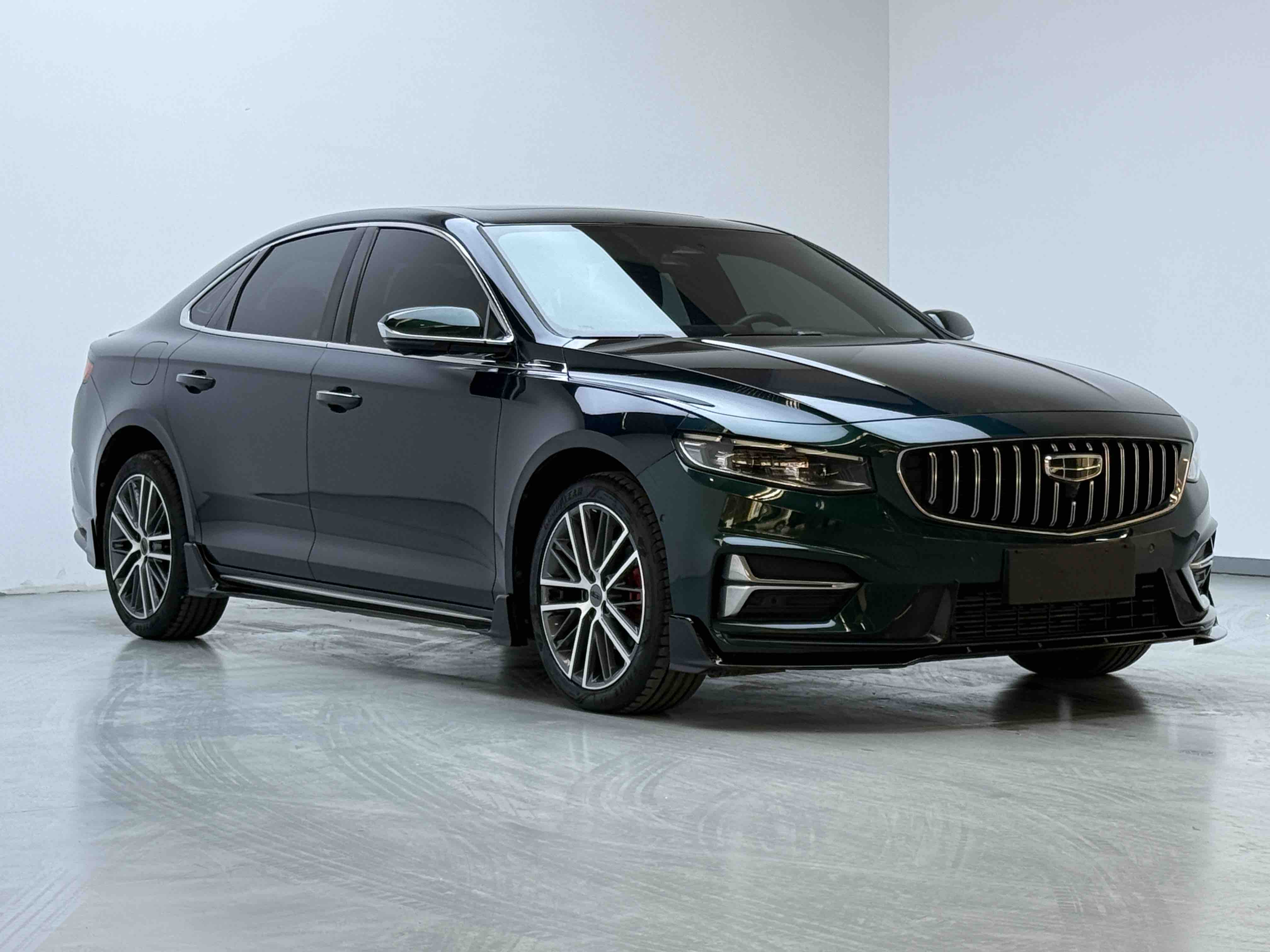 Preface 2022 car image #3
