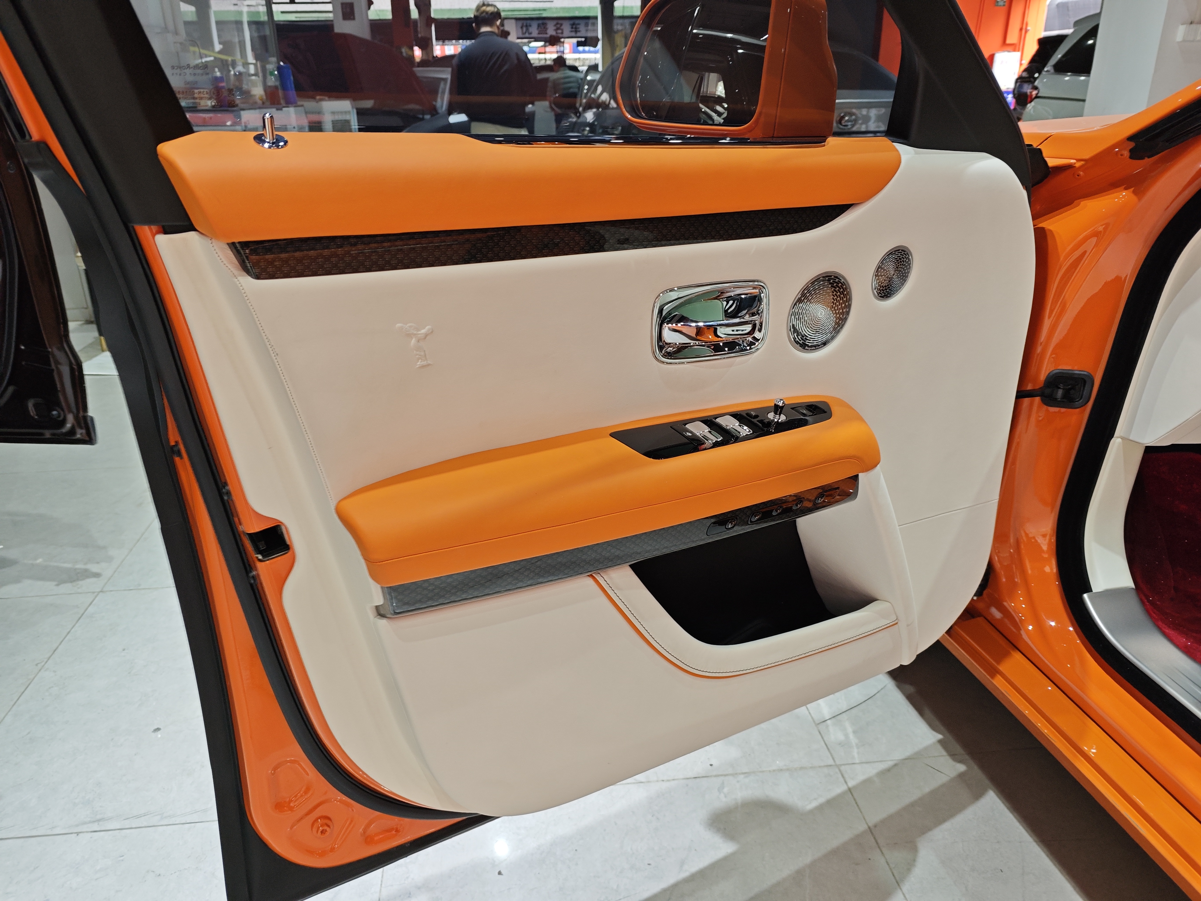 Volkswagen Ghost 2023 car image #3