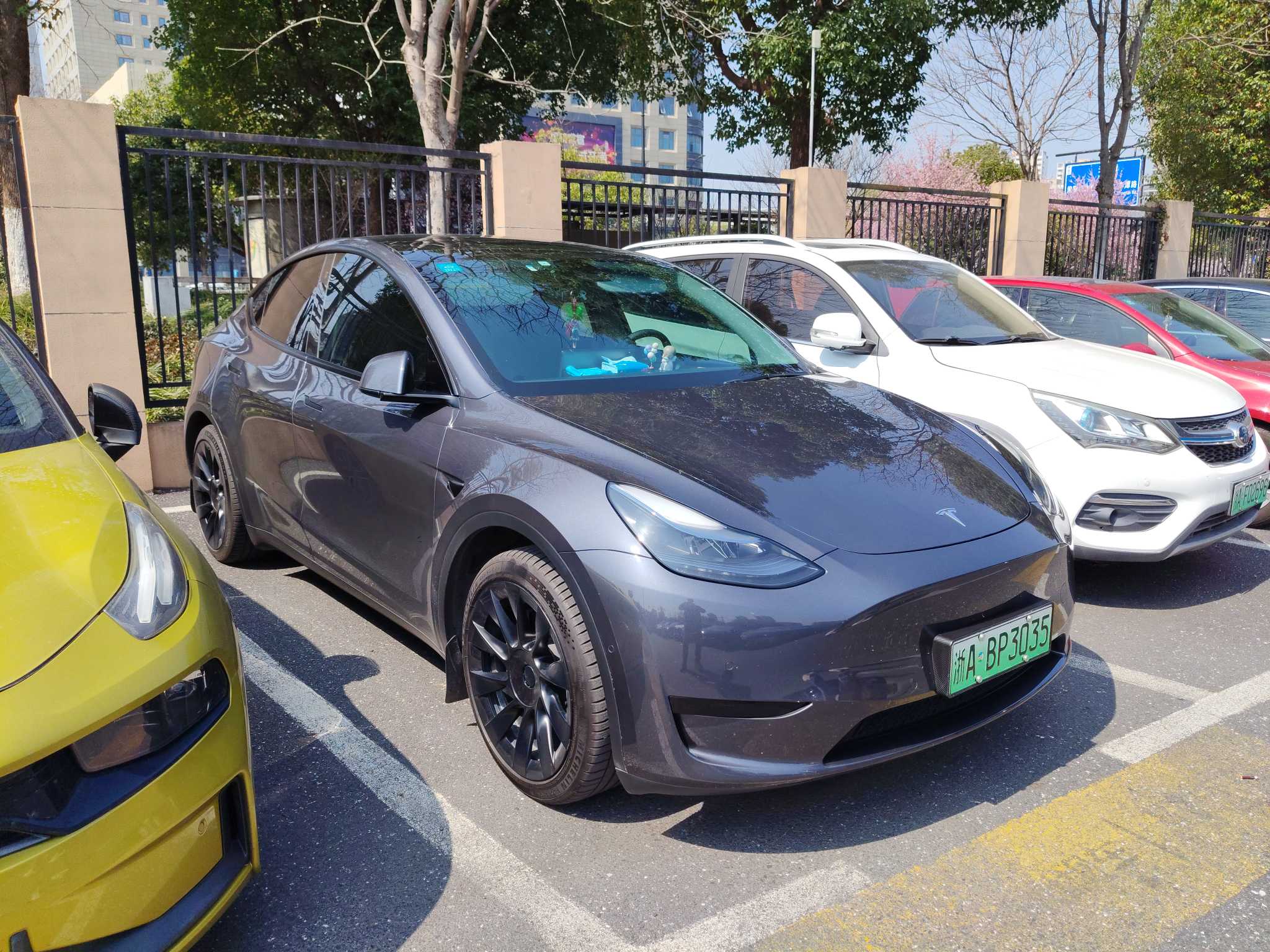 特斯拉 Model Y 2023 汽车图片 #3