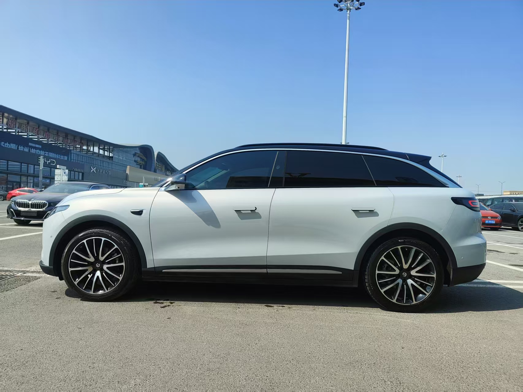 零跑汽车 零跑C11 2022 汽车图片 #3