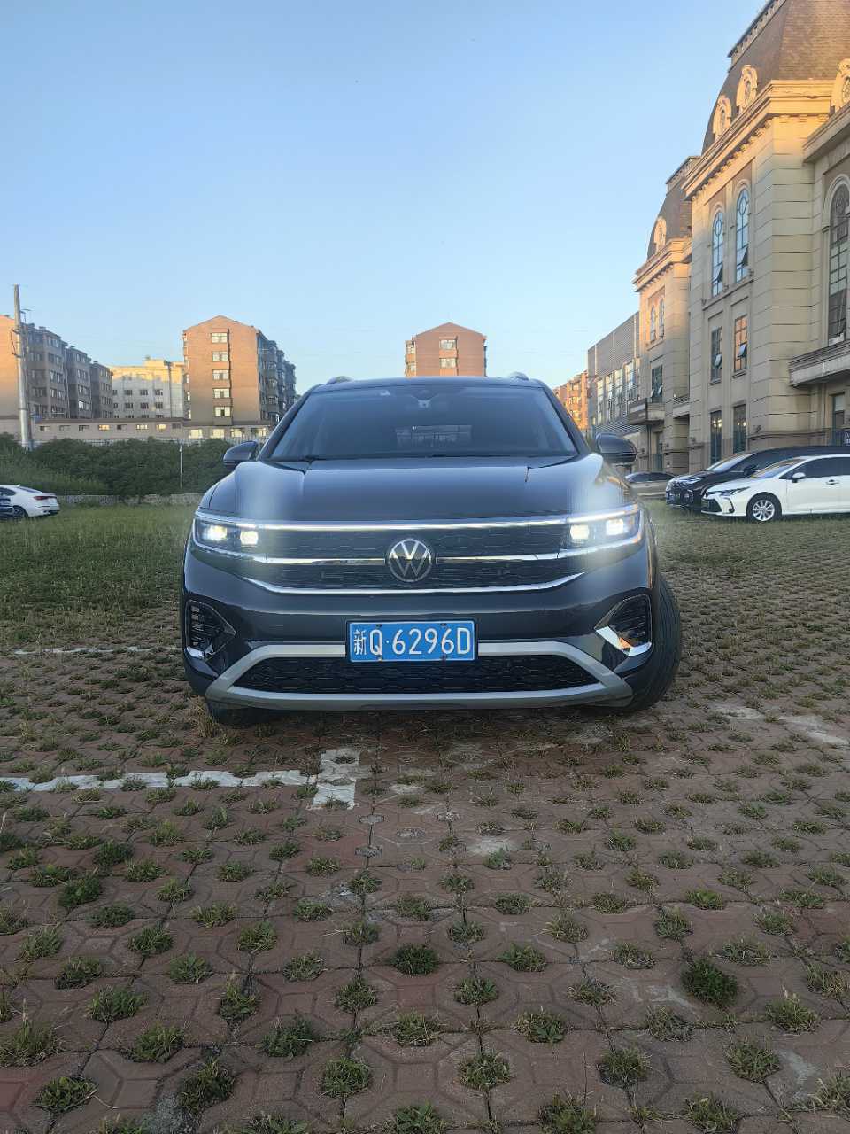 Volkswagen Talagon 2022 car image #3