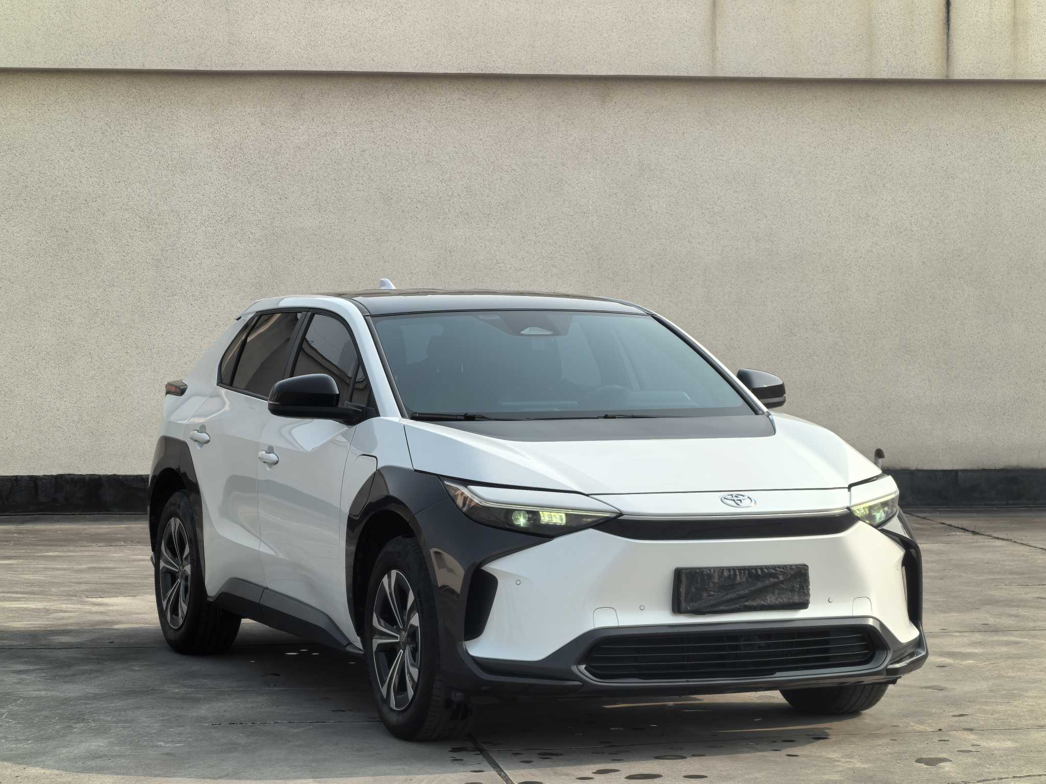 丰田 一汽丰田bZ4X 2023 汽车图片 #3