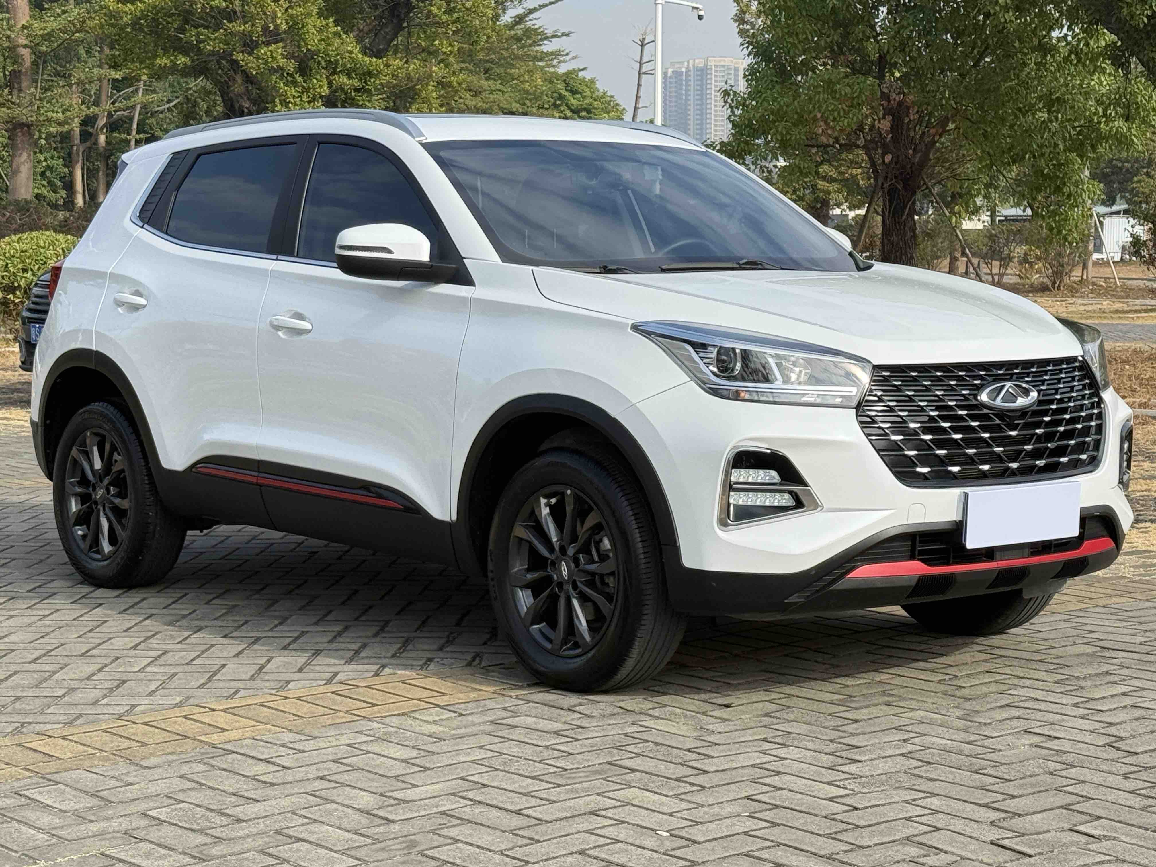 Forthing Tiggo 5x 2022 car image #3
