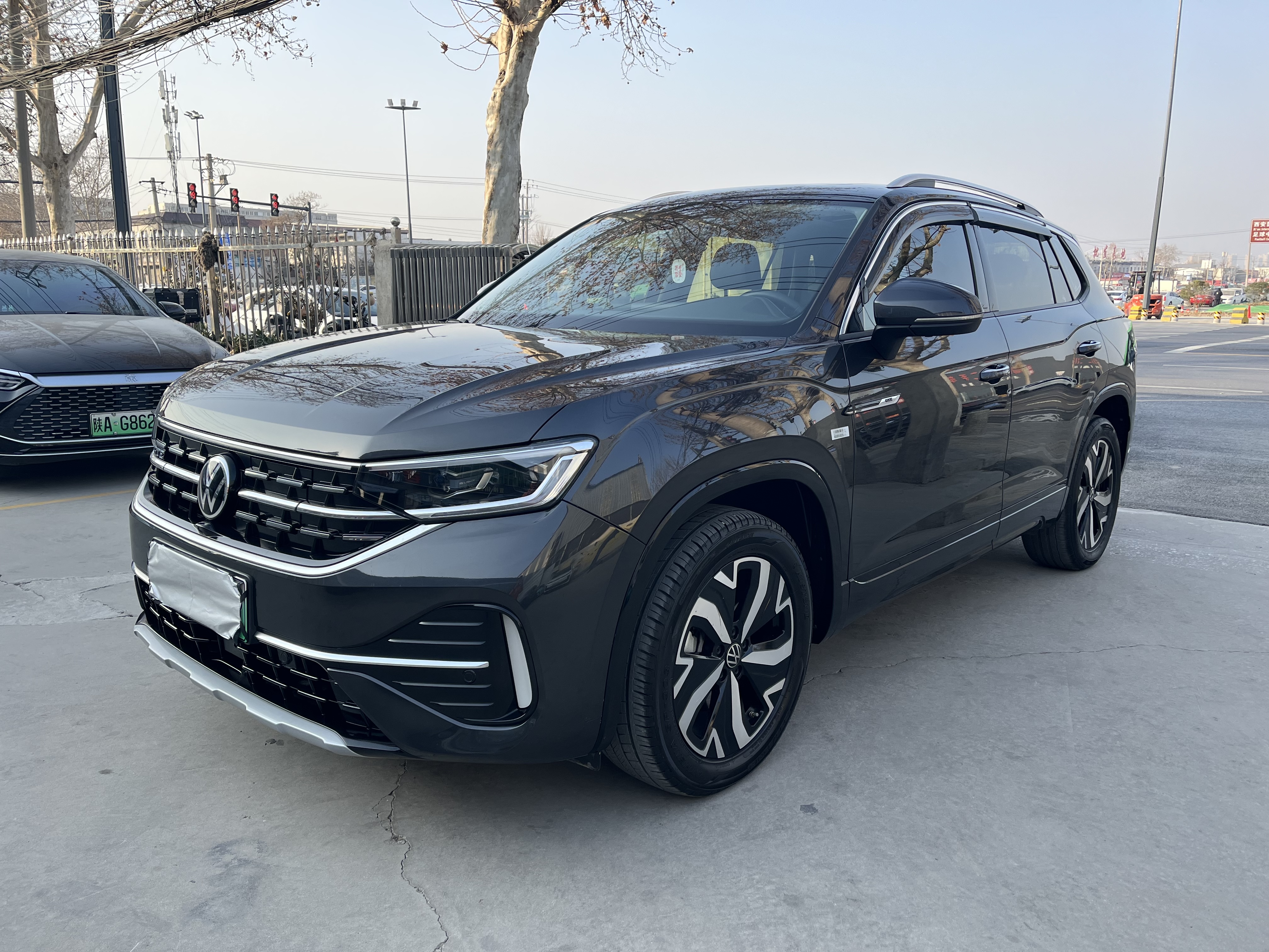 Volkswagen Tayron GTE 2024 car image #3