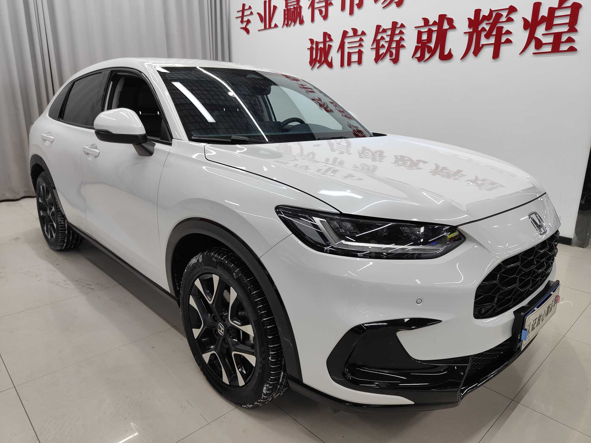 Honda ZR-V 2023 car image #3