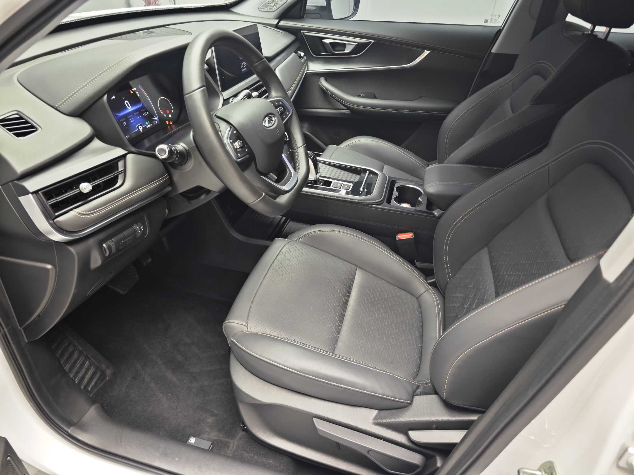Tiggo 8 2024 car image #3