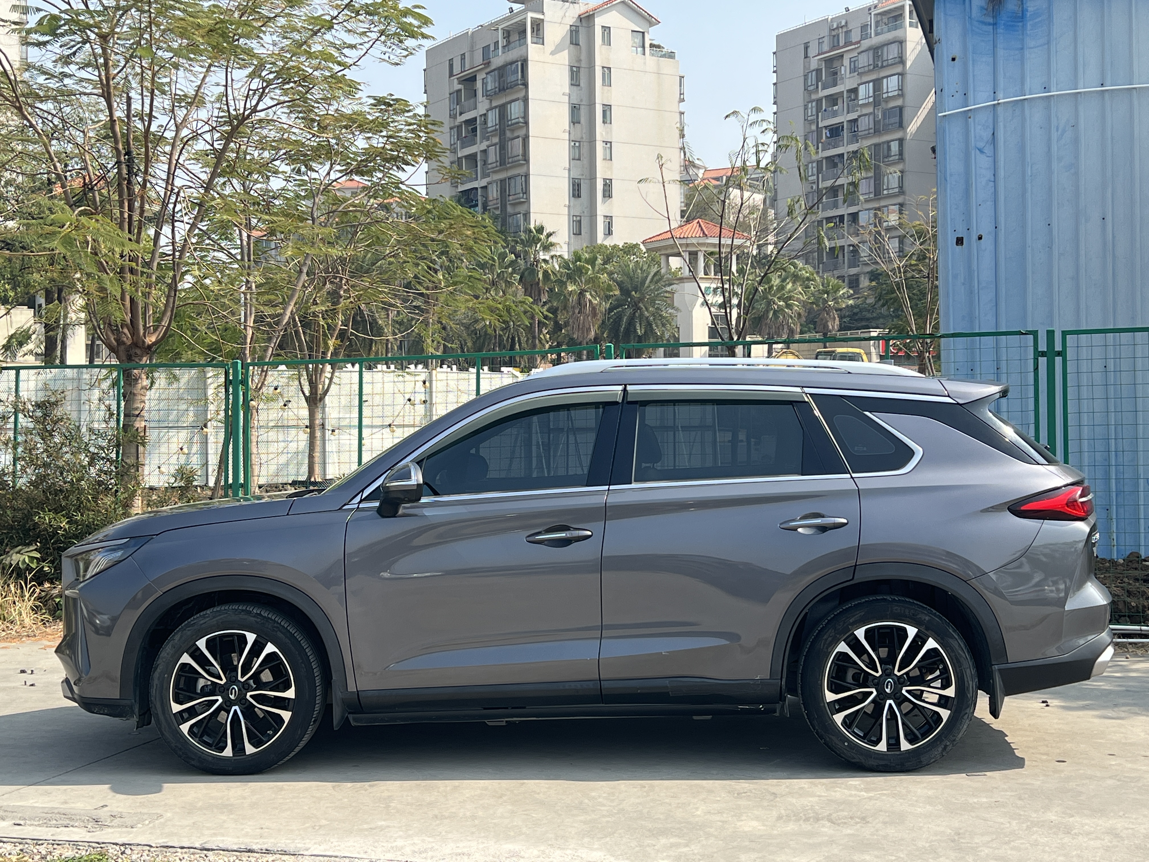 GAC Trumpchi GS4 PLUS 2022 #3 GAC Trumpchi GS4 PLUS 2022 car image #3