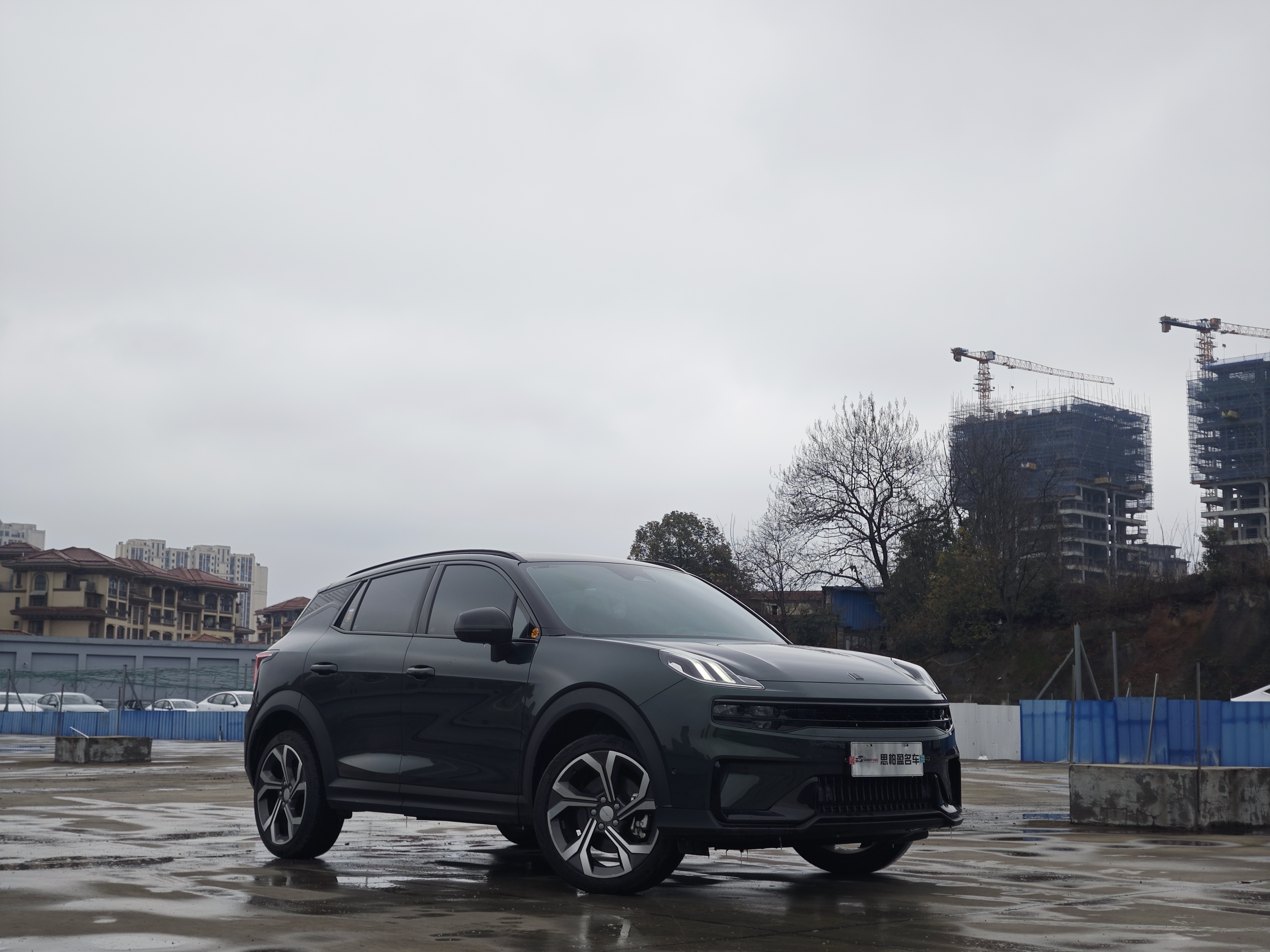 Lynk & Co 06 2023 #3 Lynk & Co 06 2023 car image #3