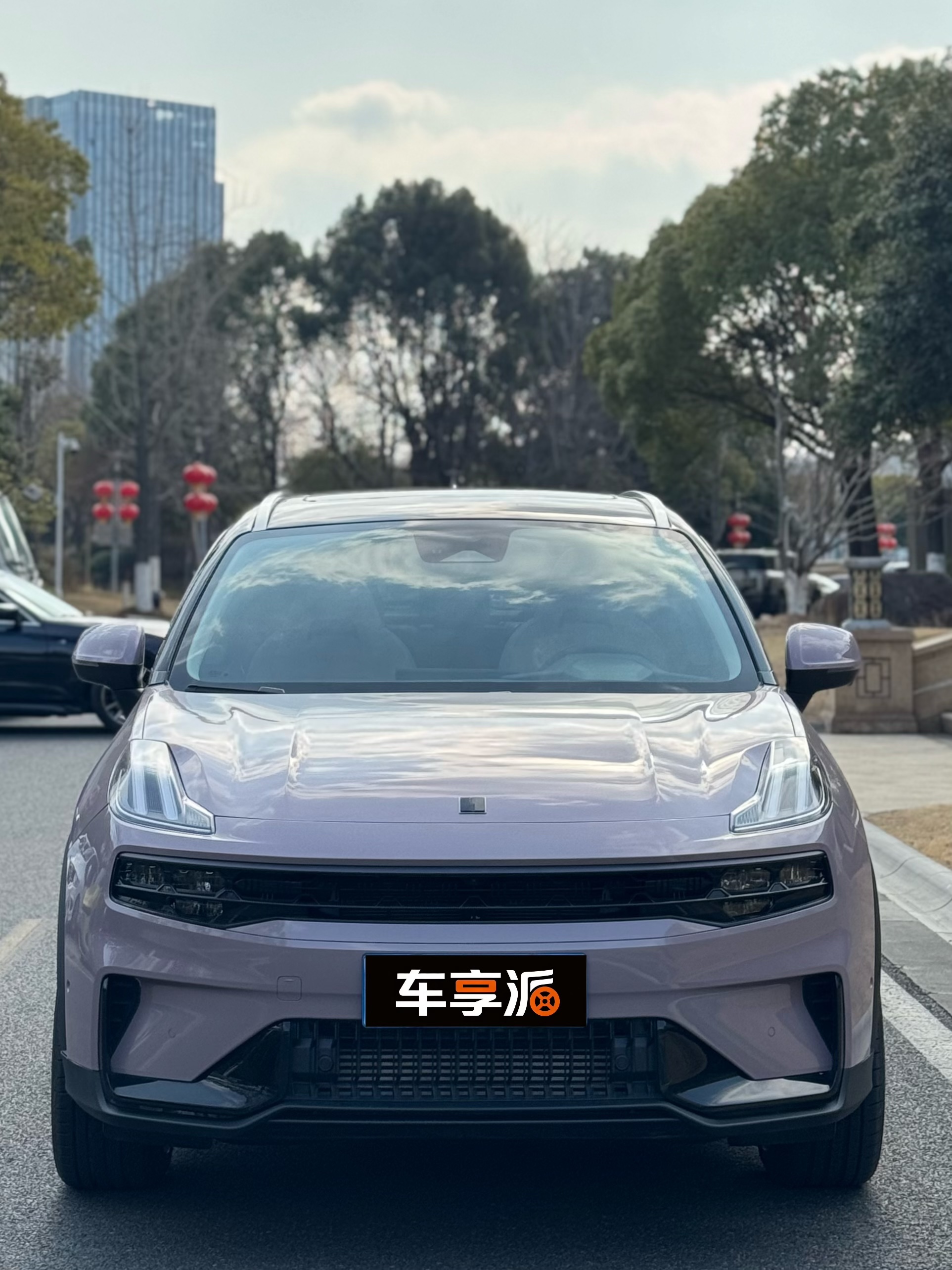 Lynk & Co 06 2024 car image #3