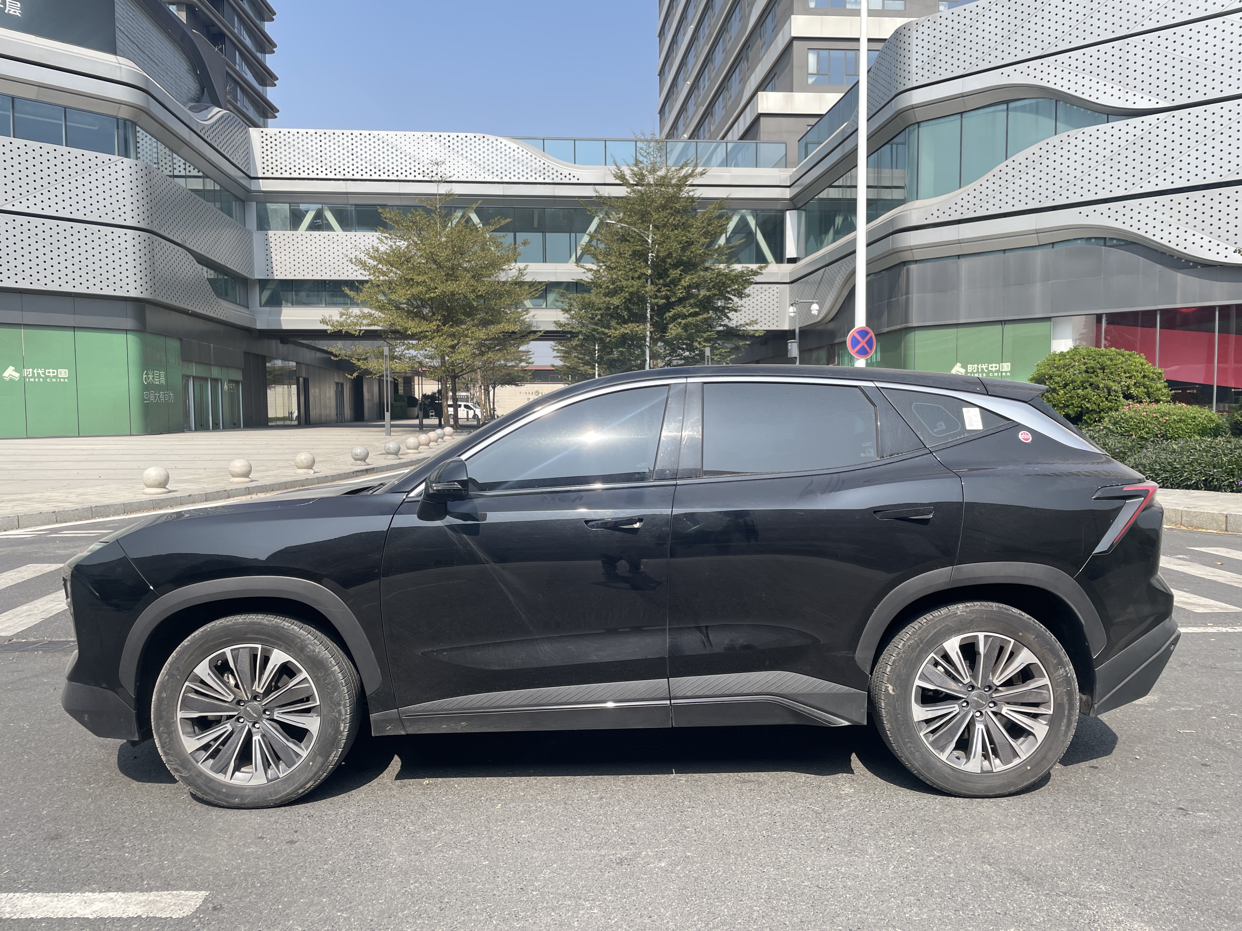 Dashing 2023 car image #3