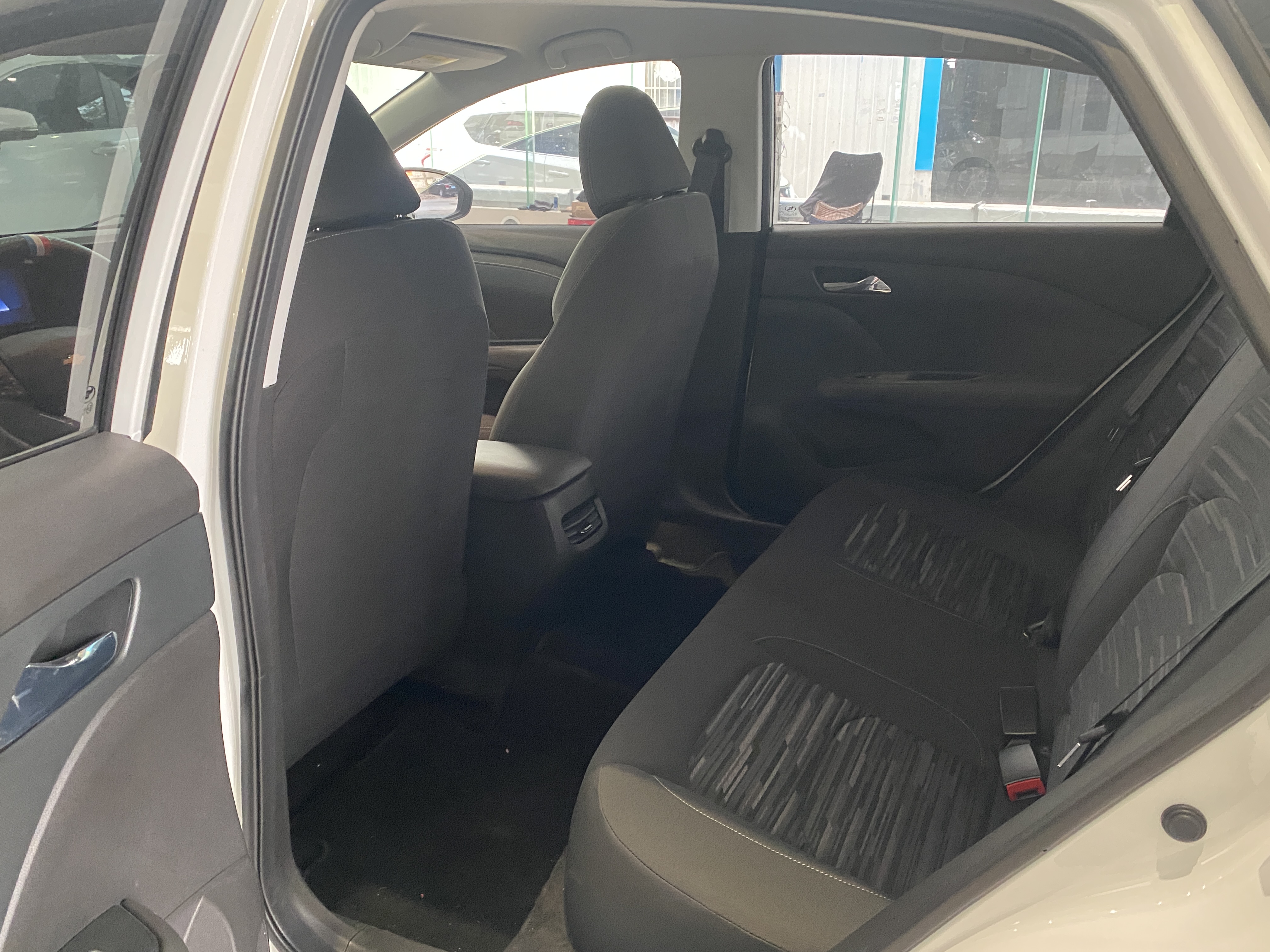 Chevrolet Monza 2023 immagine di auto #3